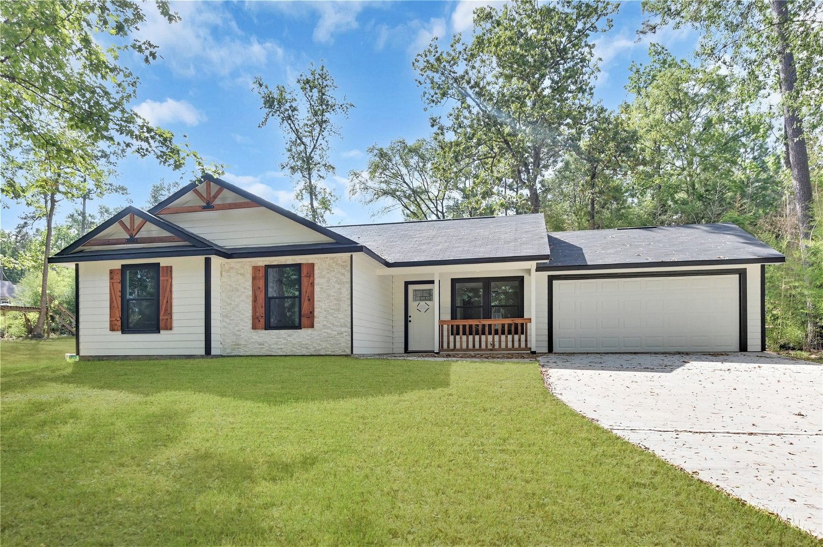 Real estate property located at 13107 Royal Shores, Montgomery, Royal Forest, Conroe, TX, US
