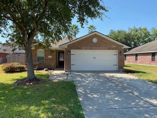 Real estate property located at 10310 Redwood, Chambers, Baytown, TX, US