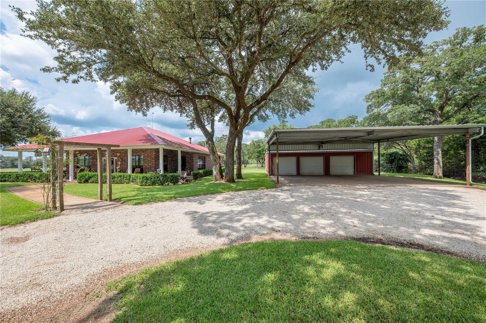 Real estate property located at 393 County Road 131a, Lavaca, Hallettsville, TX, US