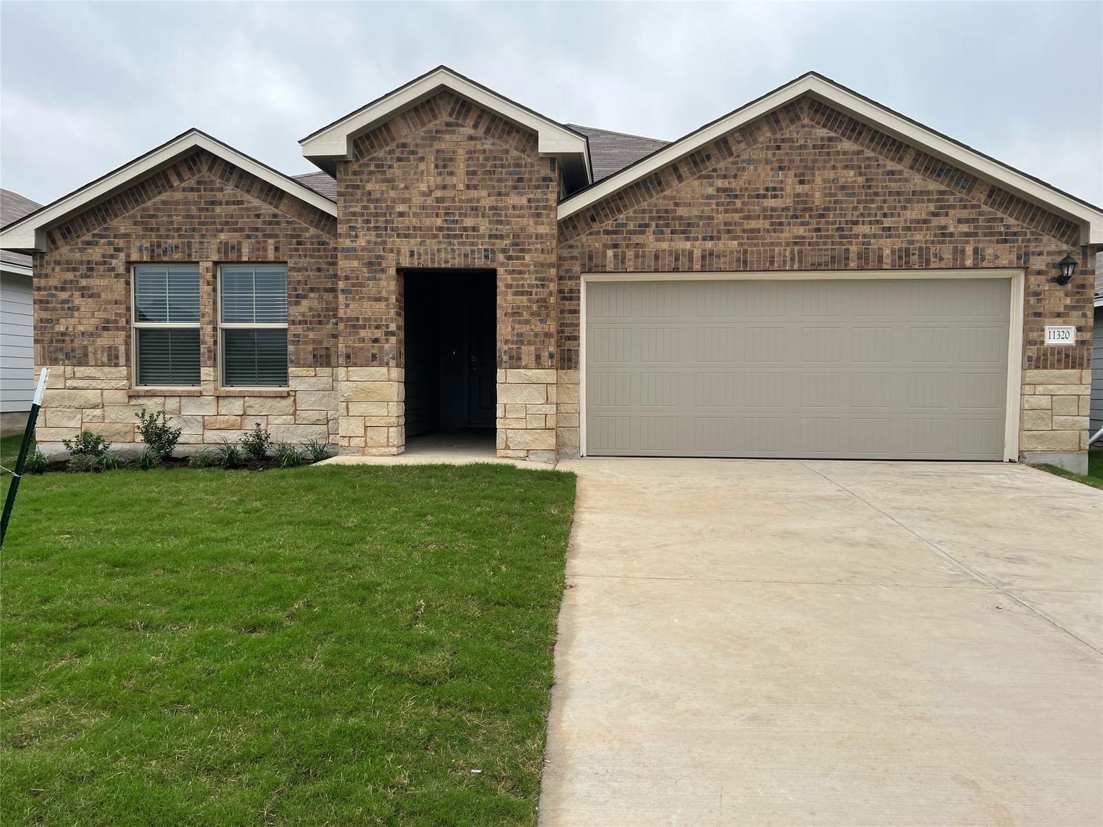 Real estate property located at 11320 Patera, McLennan, Park Meadows, Lorena, TX, US