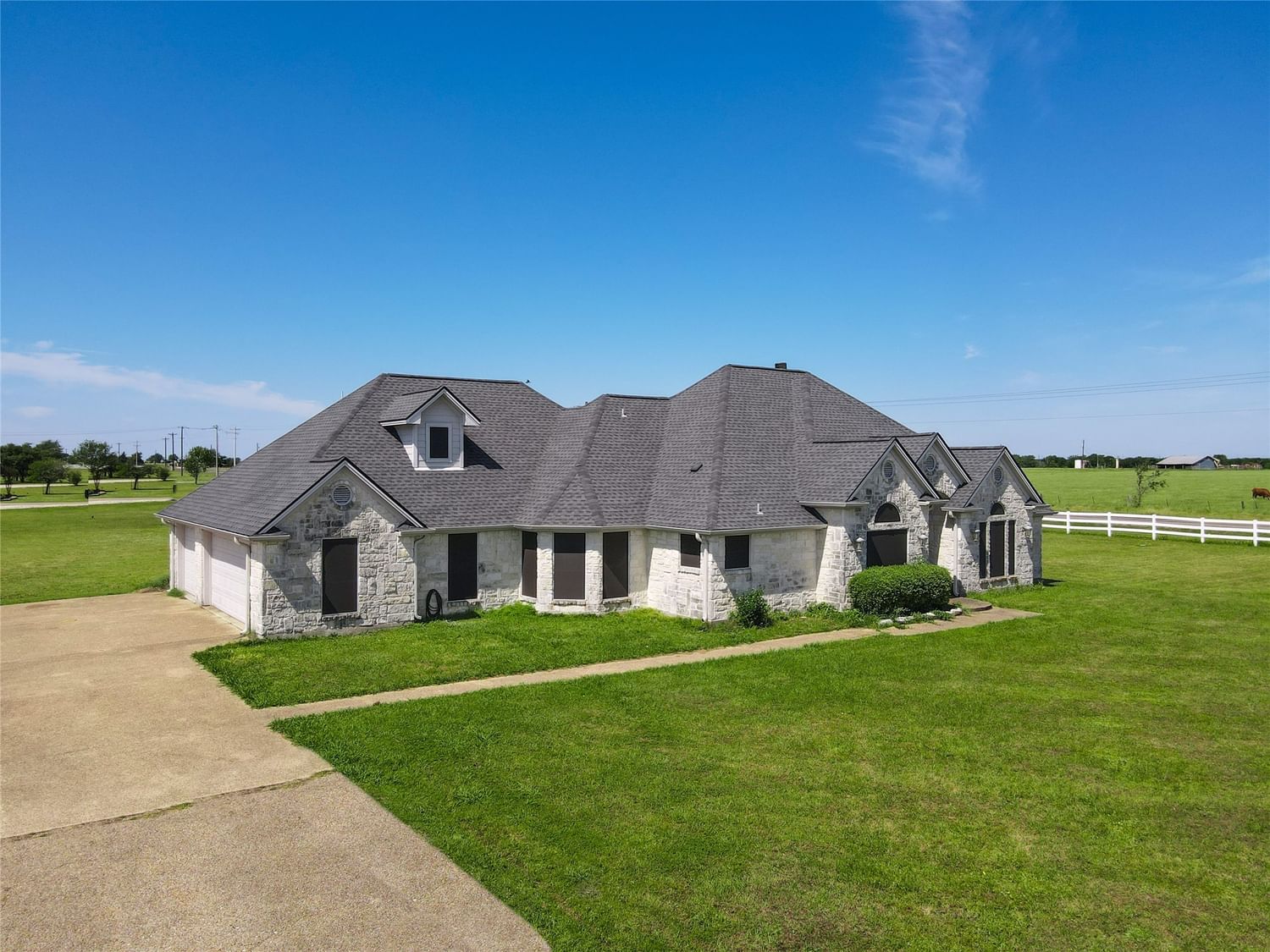 Real estate property located at 3575 Country, Brazos, North Country Estates Ph 1, Bryan, TX, US