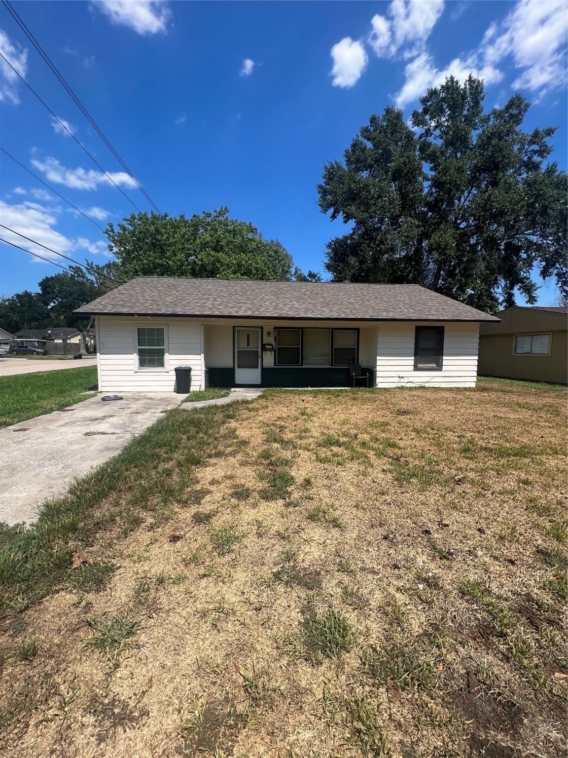 Real estate property located at 1300 Madison, Harris, Baytown, TX, US