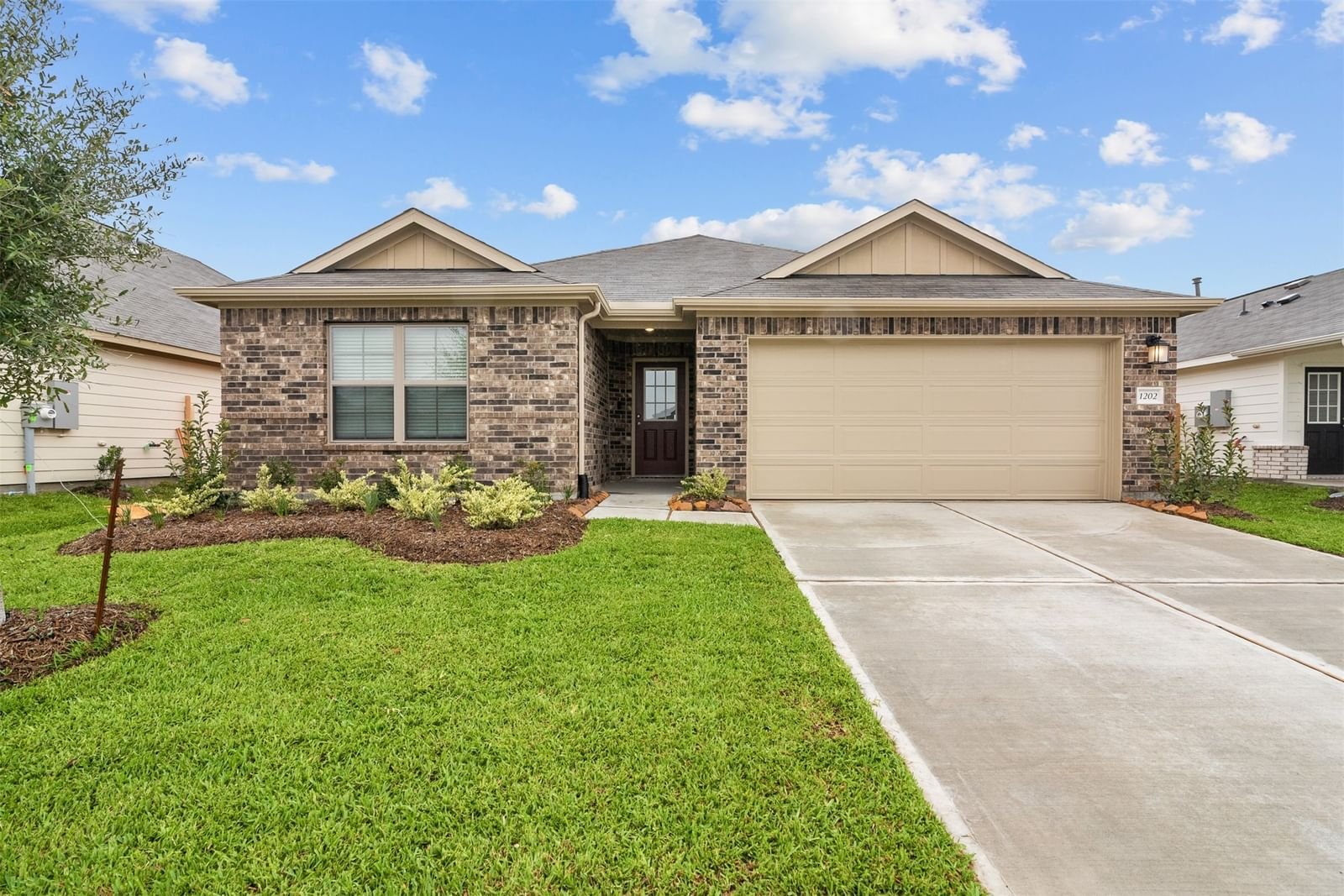 Real estate property located at 1202 Filly Creek, Brazoria, Mustang Crossing, Alvin, TX, US