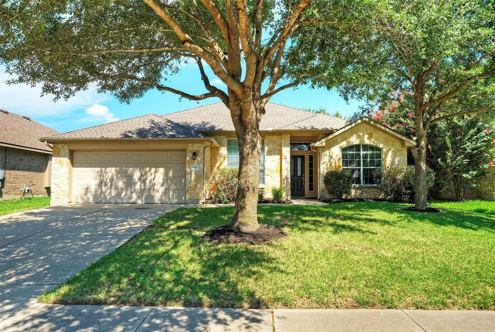 Real estate property located at 3300 Taylor Falls, Travis, Villages Hidden Lake Ph 02a, Pflugerville, TX, US