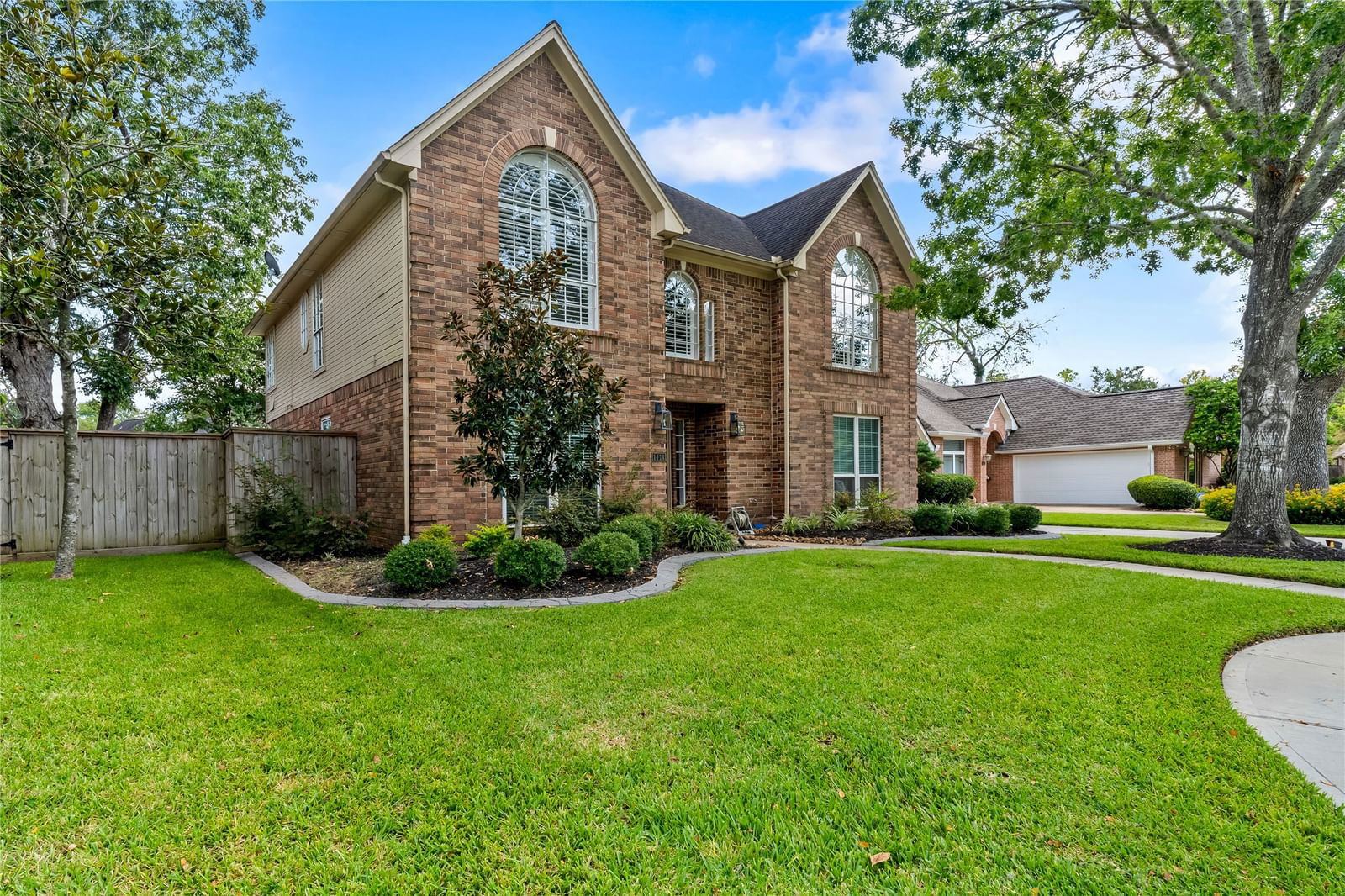 Real estate property located at 1414 Alderwood, Fort Bend, Greatwood Village Sec 1, Sugar Land, TX, US