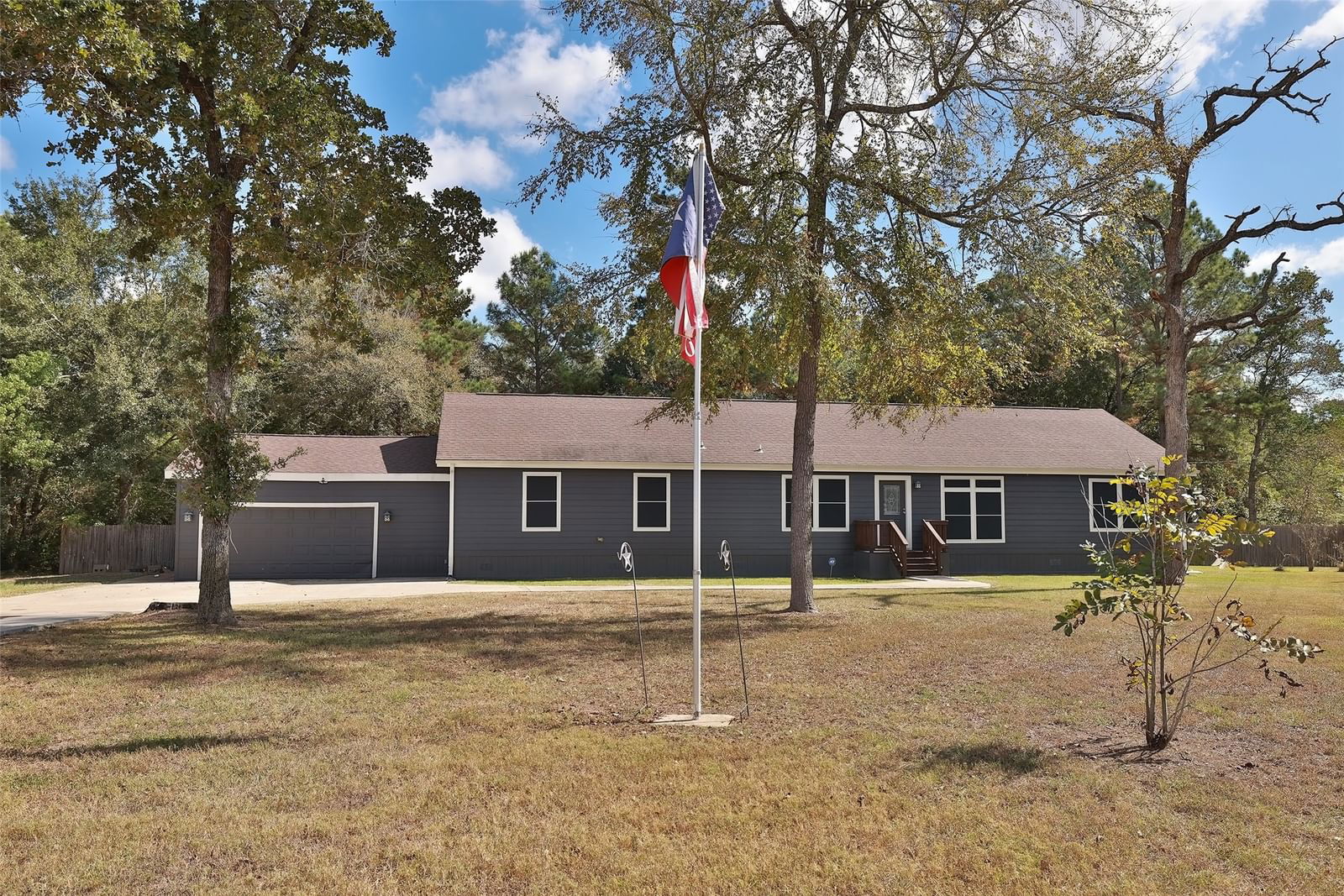 Real estate property located at 25110 Alamoway, Waller, Remington Forest 1, Magnolia, TX, US