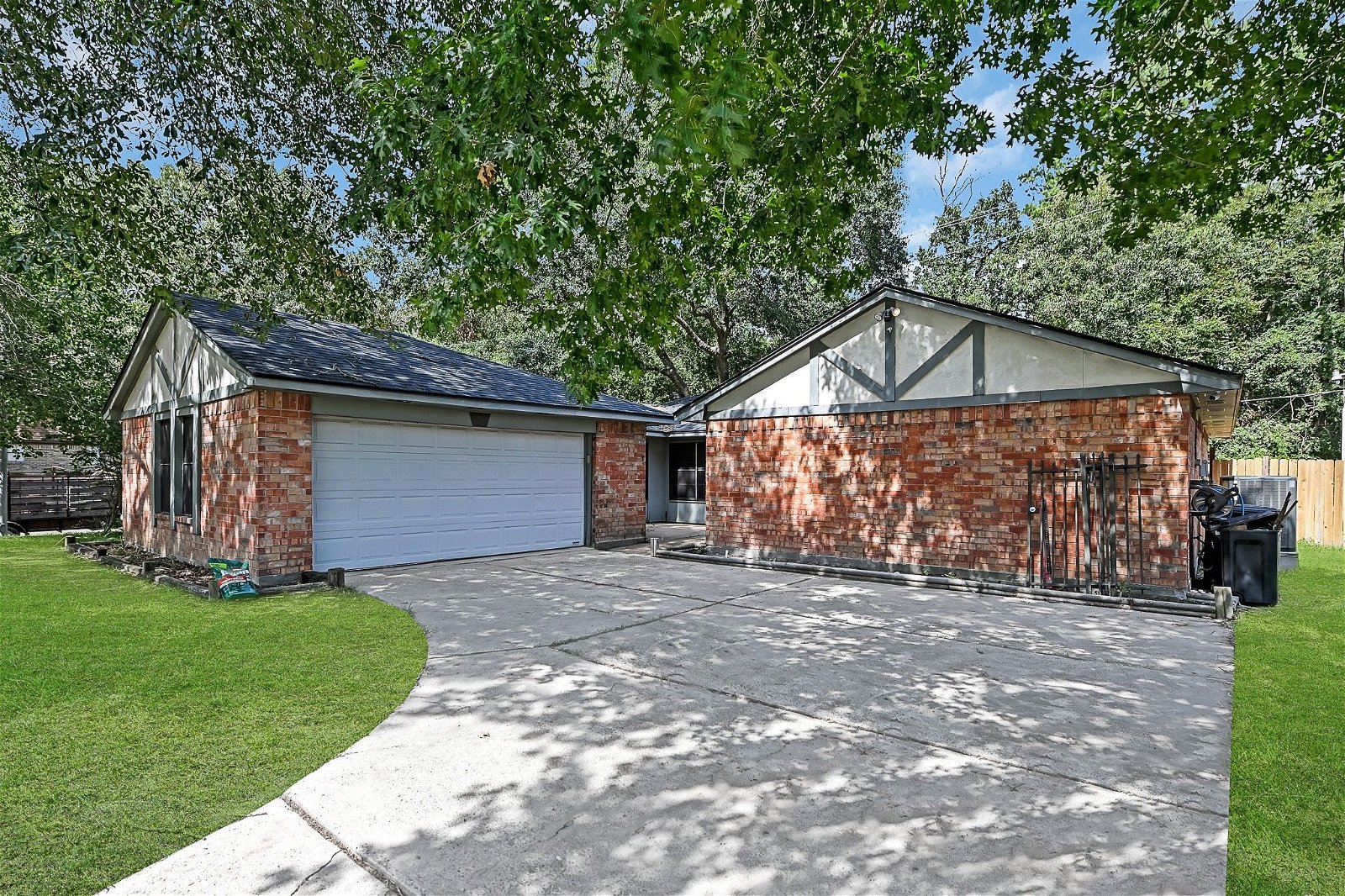 Real estate property located at 22242 Waynegate, Harris, Spring, TX, US