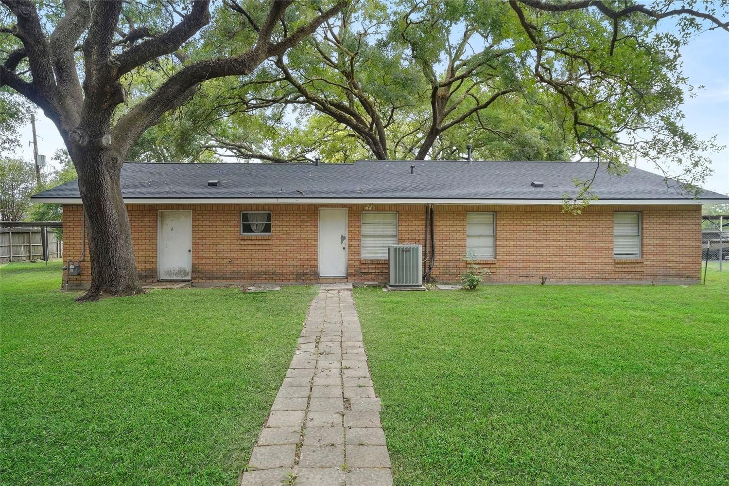 Real estate property located at 5615 Spring Cypress, Harris, N/A, Spring, TX, US