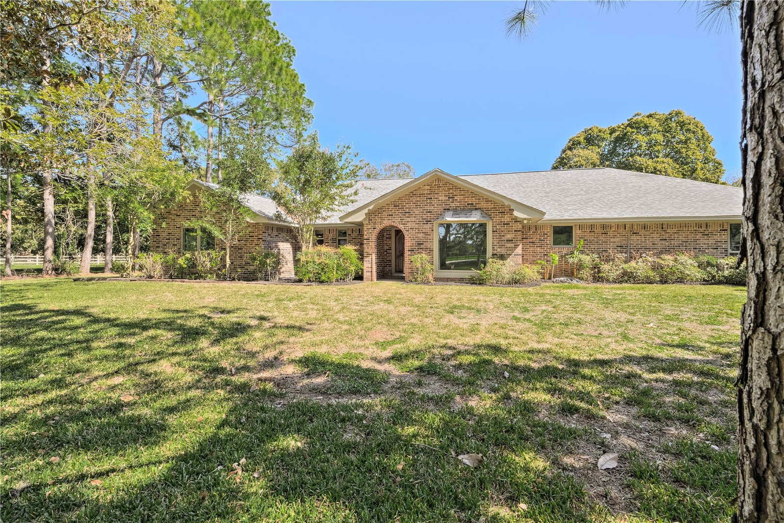 Real estate property located at 1402 Windloch, Fort Bend, Richmond, TX, US