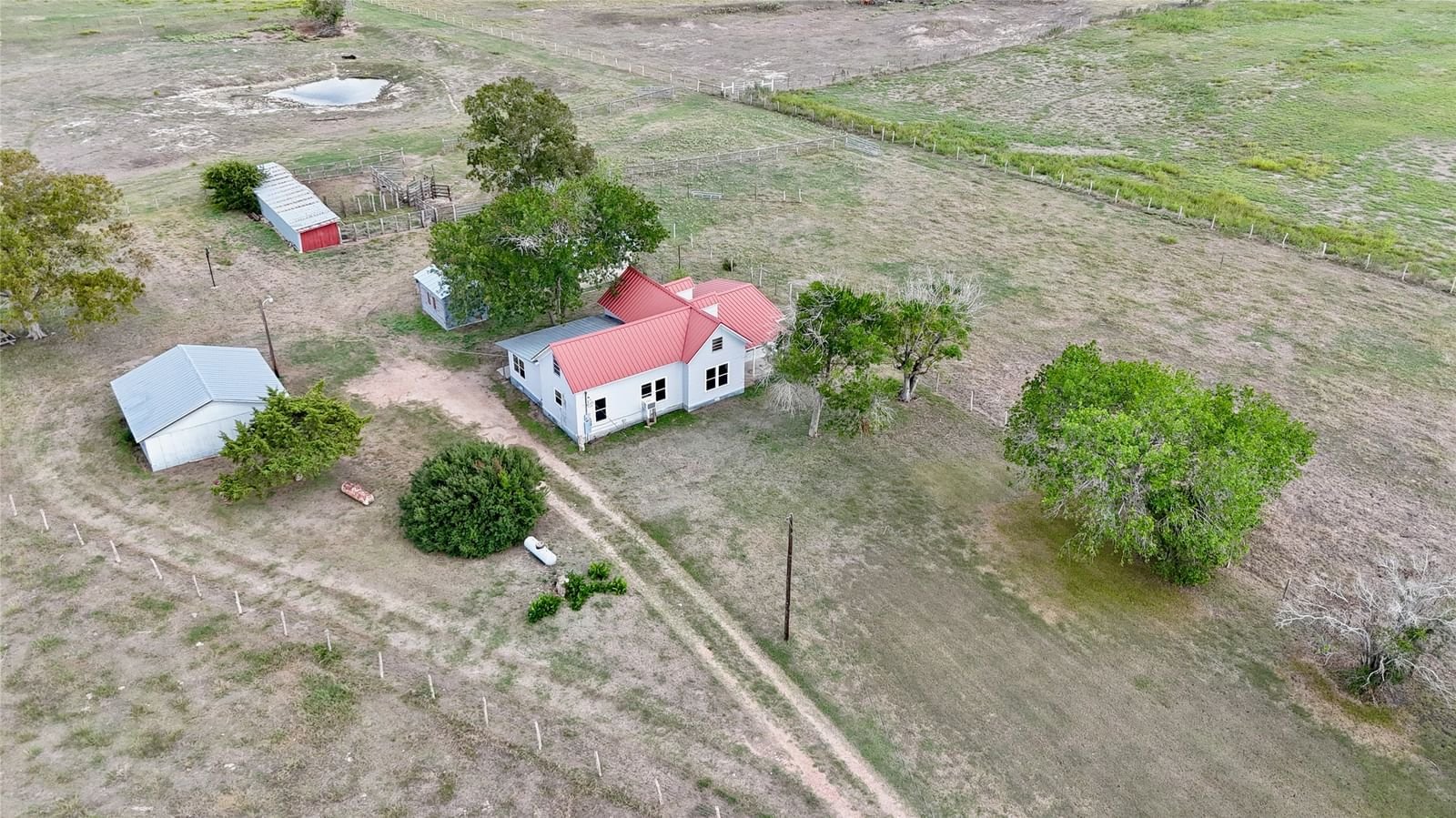Real estate property located at 2505 State Hwy 95, Lavaca, Moulton, TX, US