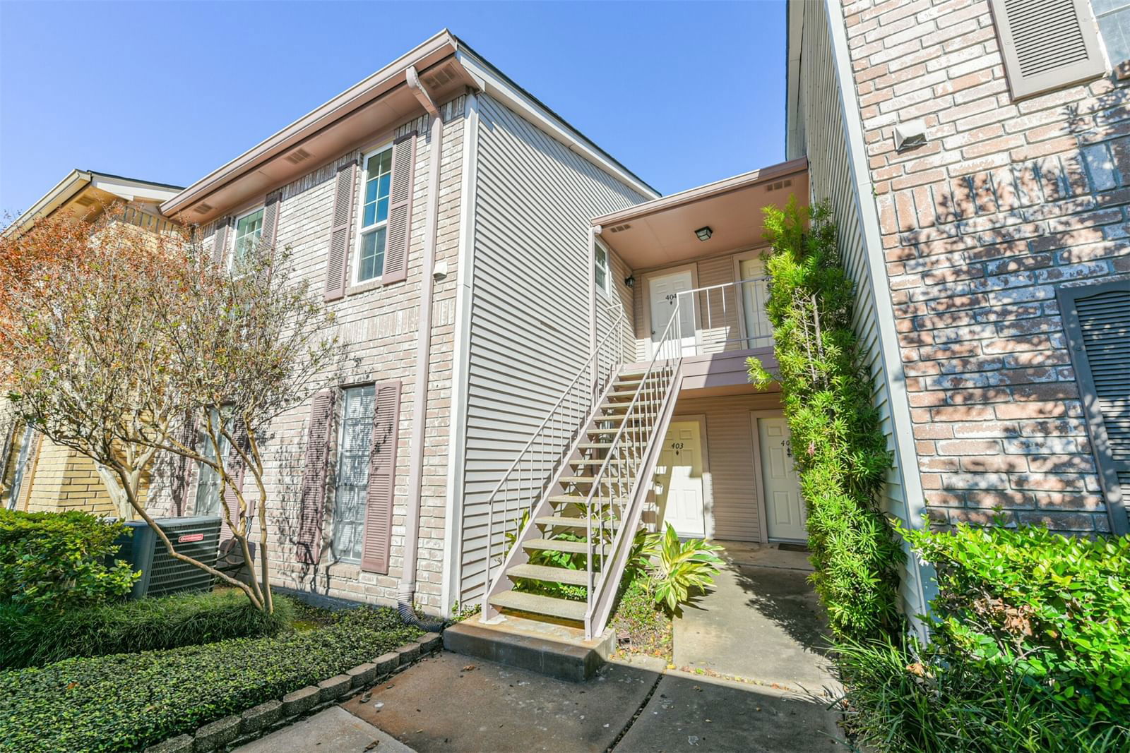 Real estate property located at 3100 Jeanetta #403, Harris, Chambord Condo Ph A, Houston, TX, US