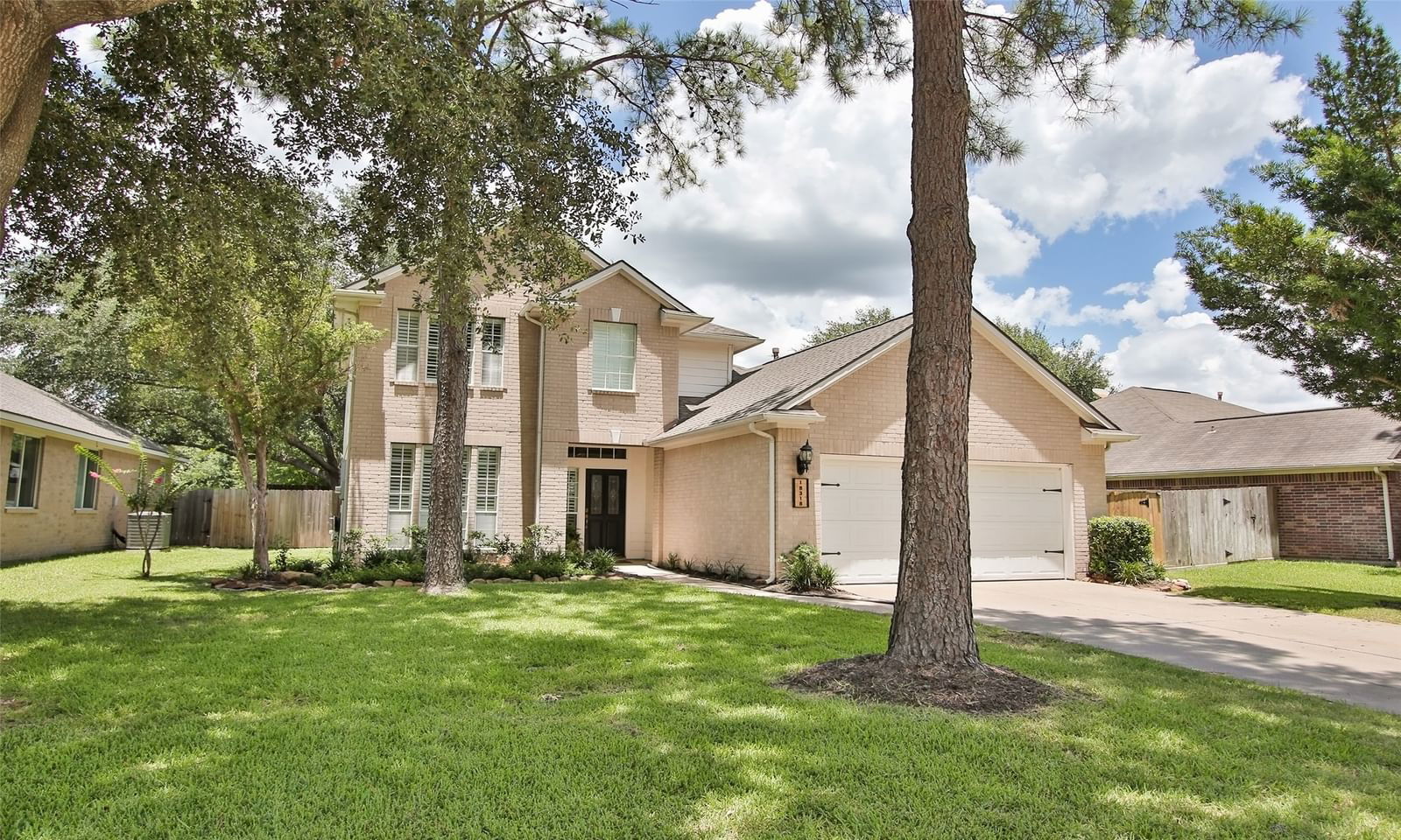 Real estate property located at 18318 Hollow Branch, Harris, Cypress Mill Park Sec 01, Cypress, TX, US