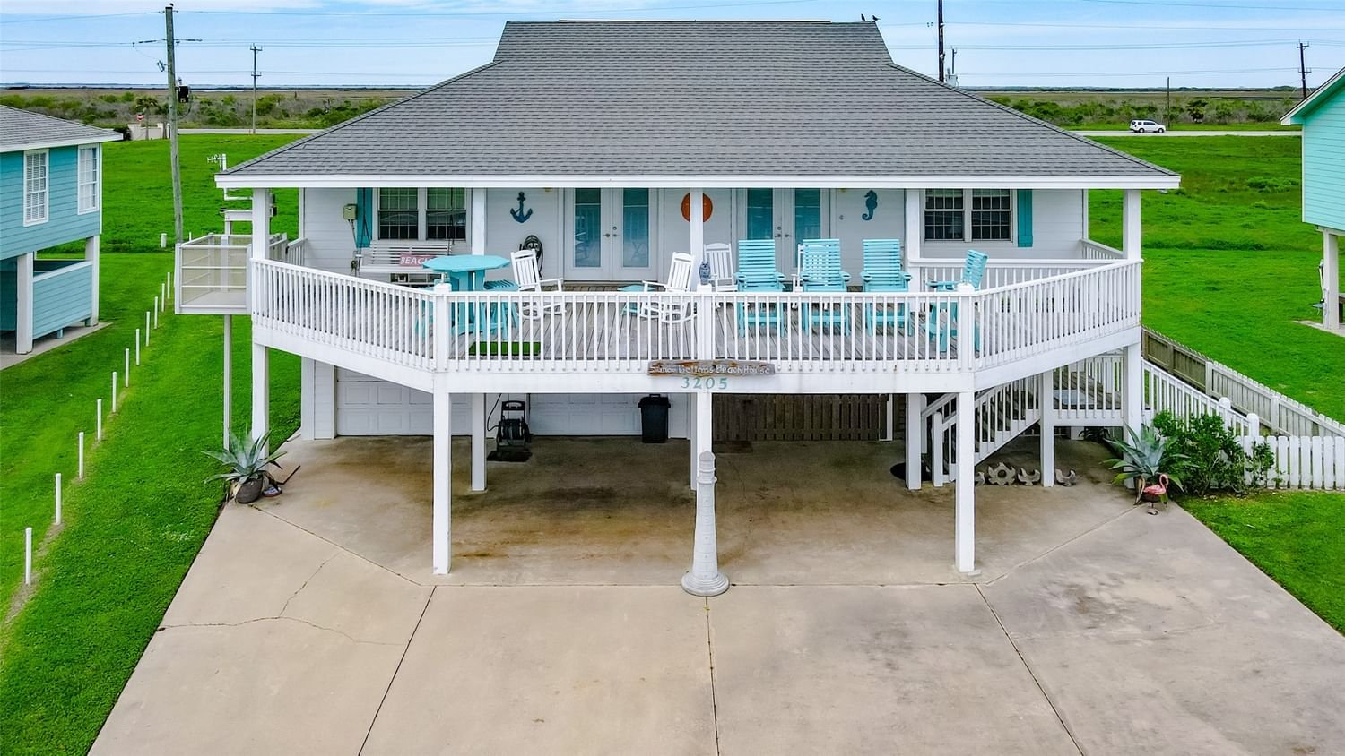 Real estate property located at 3205 Castle, Galveston, Sand Castle Beach 2, Crystal Beach, TX, US