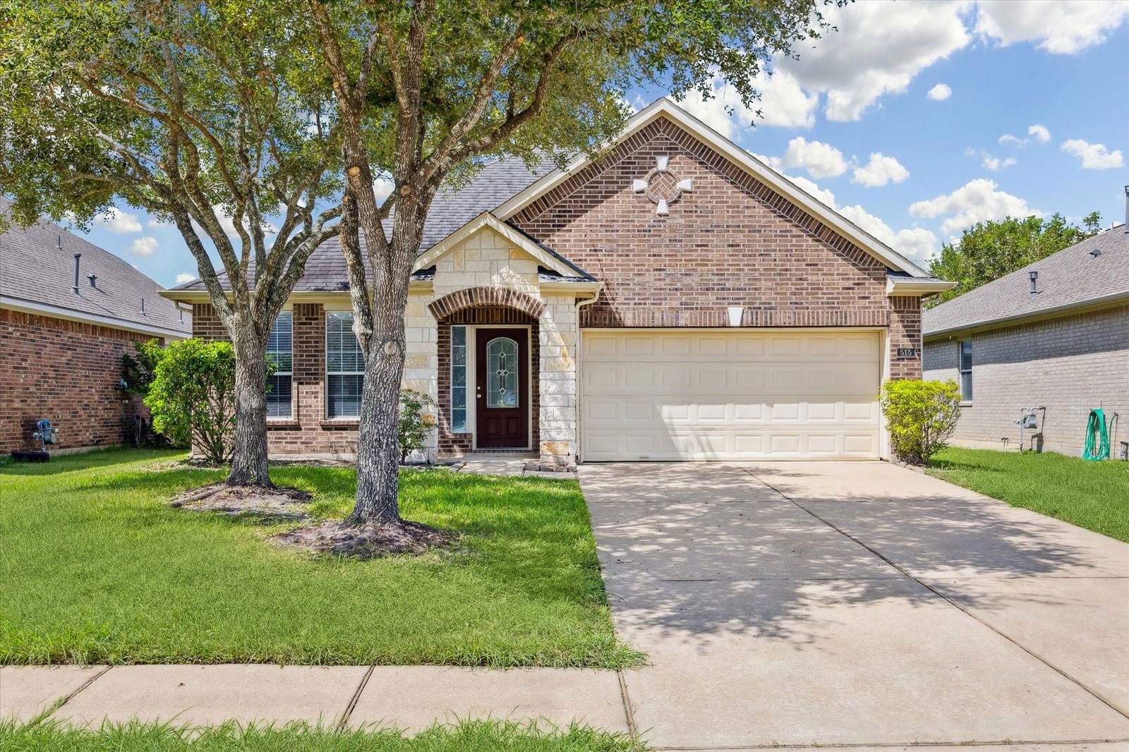 Real estate property located at 515 Burham, Galveston, Westover Park Sec 10 2007, League City, TX, US