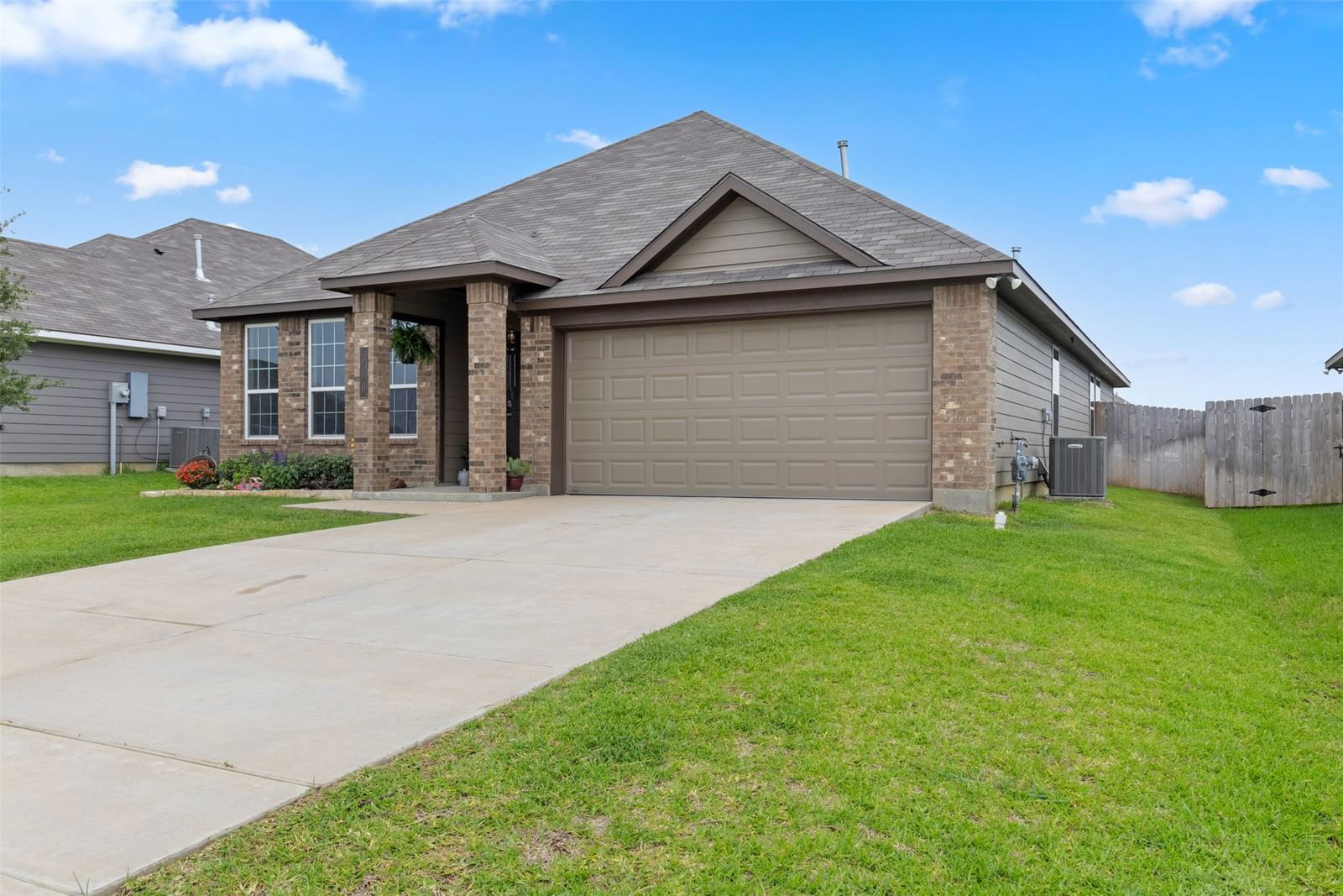 Real estate property located at 310 Camp Bowie, Burleson, Arrowhead Farms Ph II, Caldwell, TX, US