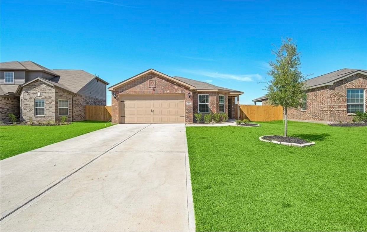 Real estate property located at 329 Lone Mountain, Waller, Katy, TX, US