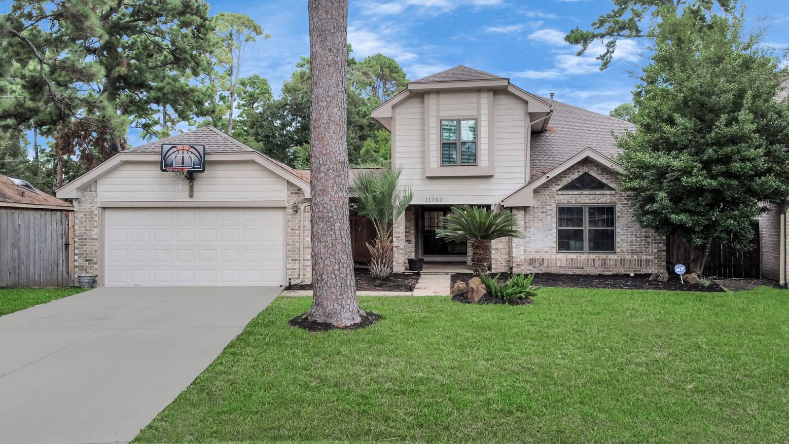 Real estate property located at 11702 Serendipity, Harris, Tower Oak Bend, Cypress, TX, US