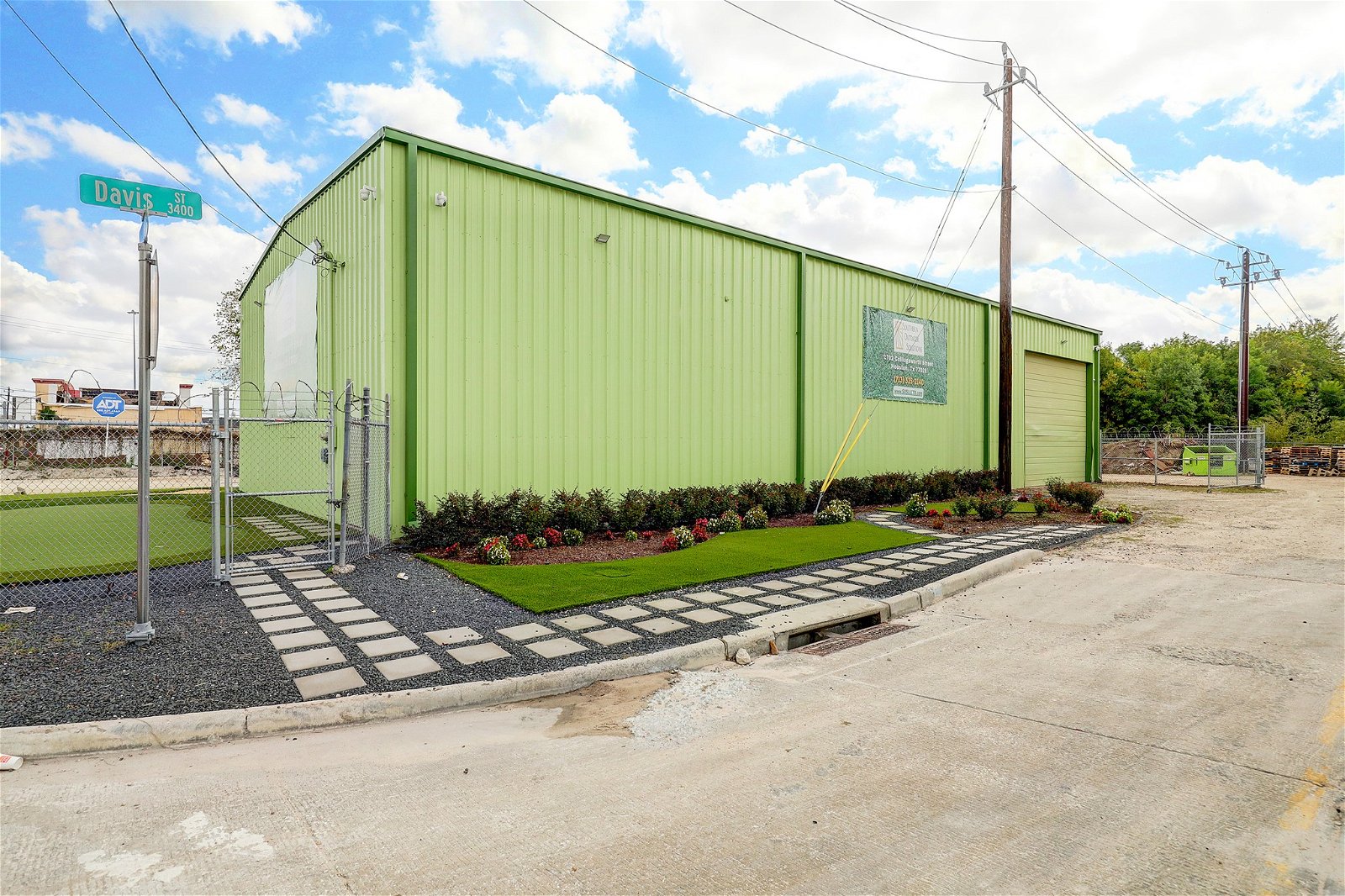 Real estate property located at 2702 Collingsworth, Harris, Industrial Ctr Porter Baker, Houston, TX, US