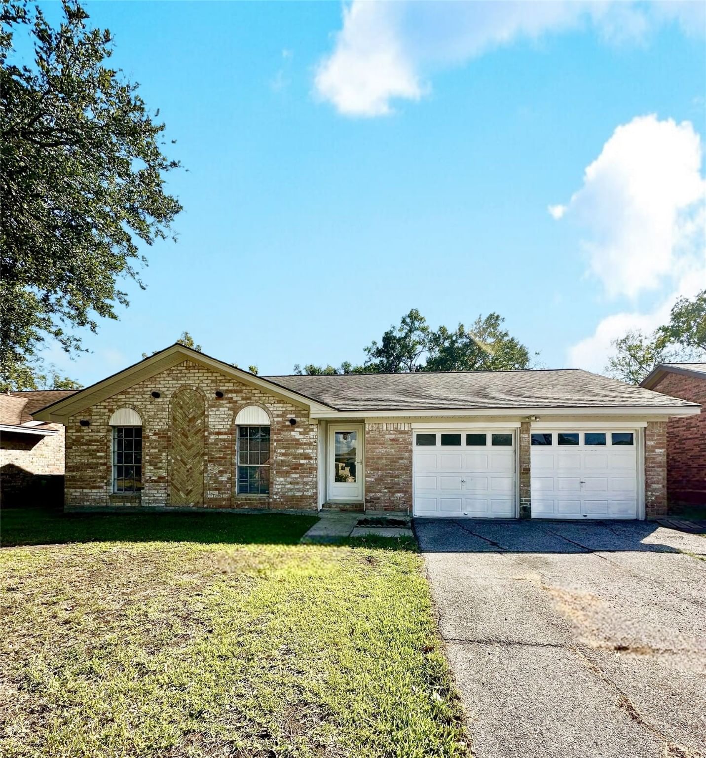 Real estate property located at 5407 Shirley, Harris, Craigmont Place Sec 05, Baytown, TX, US