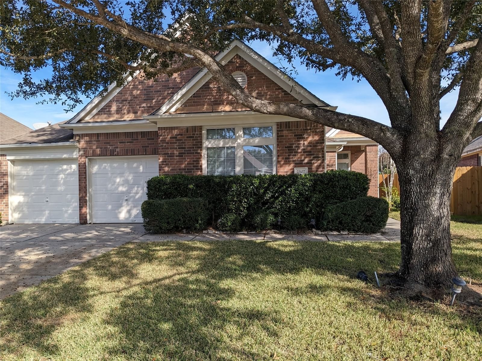 Real estate property located at 2507 Atwood Glen, Harris, Silverglen North Sec 01, Houston, TX, US
