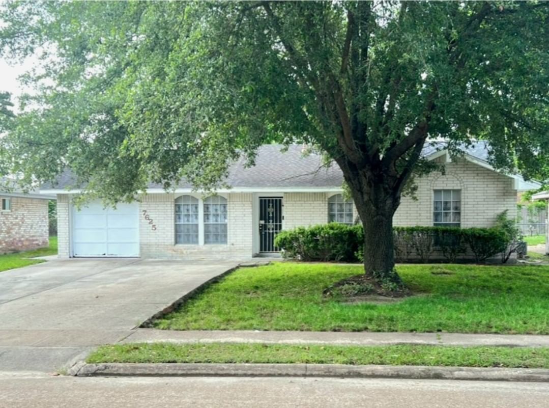 Real estate property located at 7625 Parker, Harris, Scenic Woods, Houston, TX, US