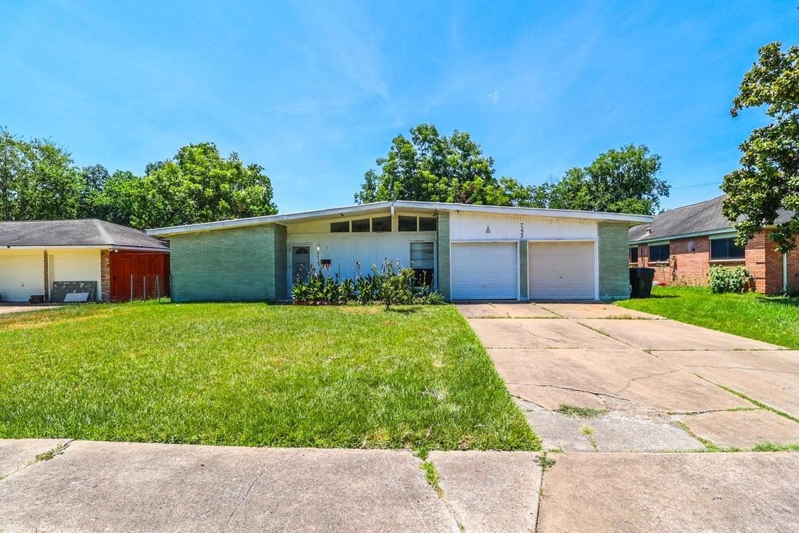 Real estate property located at 7223 Mobud, Harris, Houston, TX, US