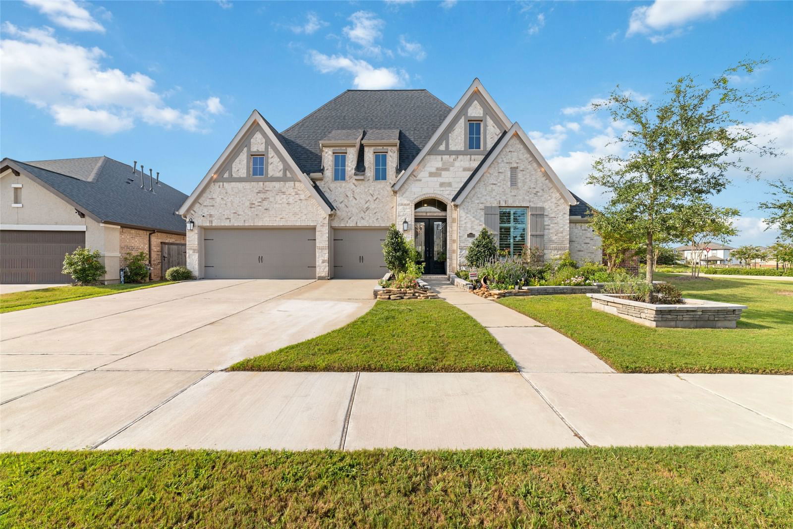 Real estate property located at 23502 Verge Sims, Fort Bend, Veranda, Richmond, TX, US