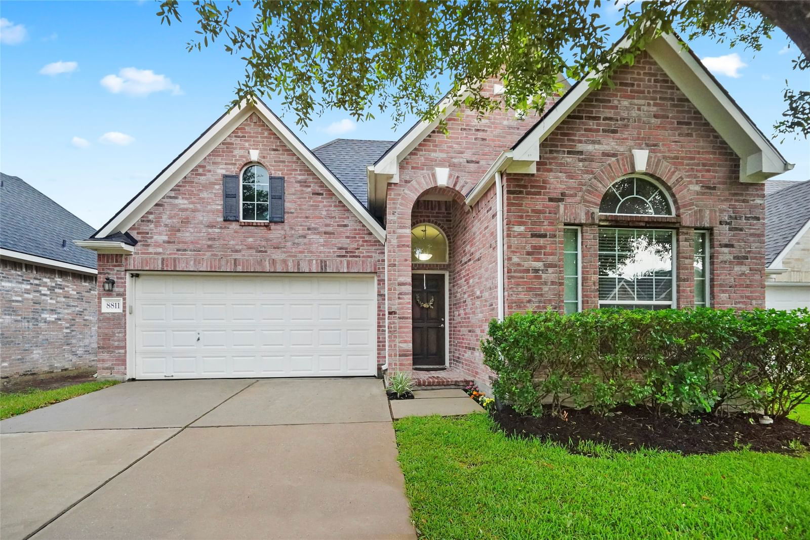 Real estate property located at 8811 Headstall, Harris, Saddlebrook Village Sec 01, Tomball, TX, US