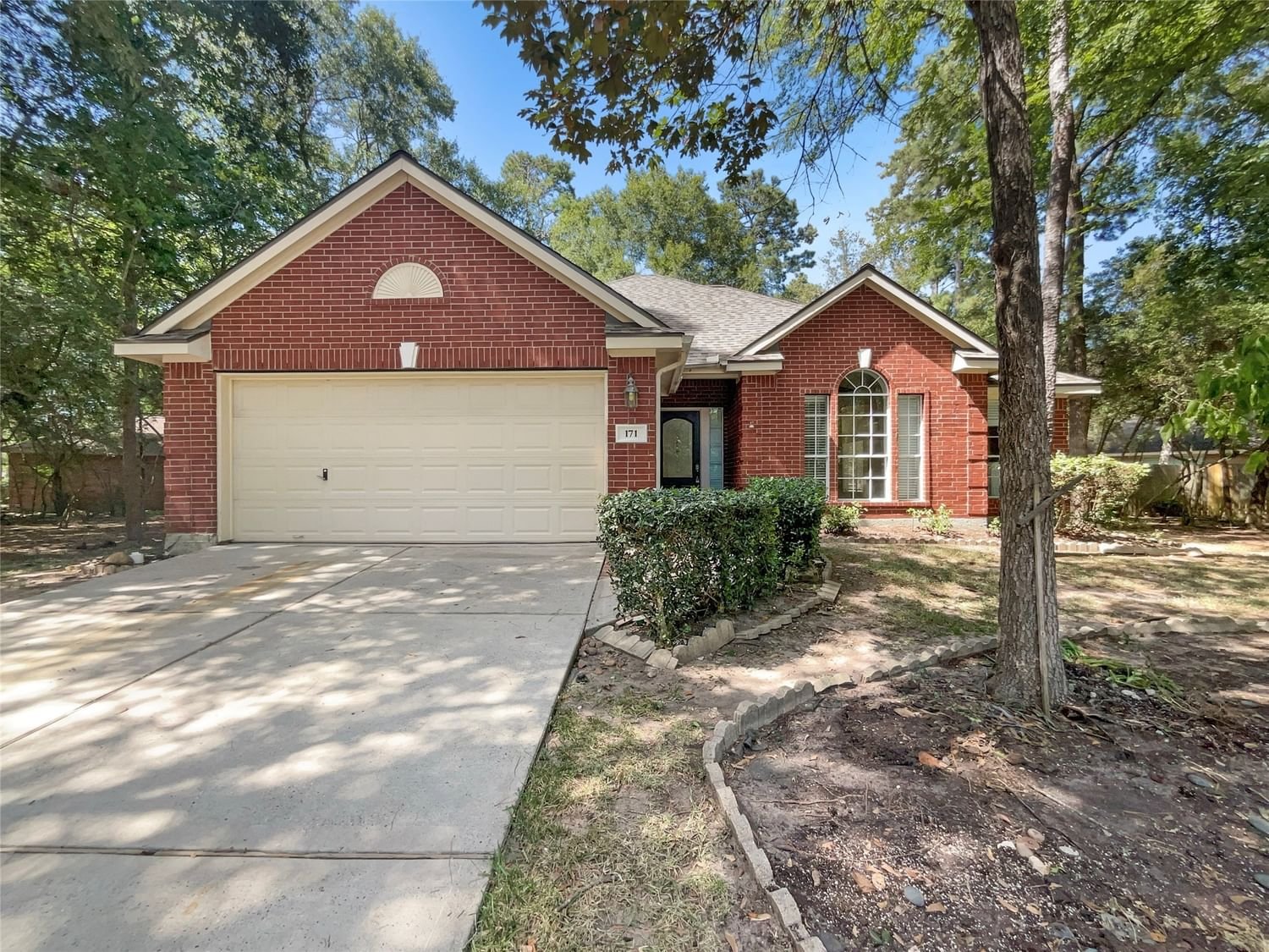 Real estate property located at 171 Russet Grove, Montgomery, Conroe, TX, US