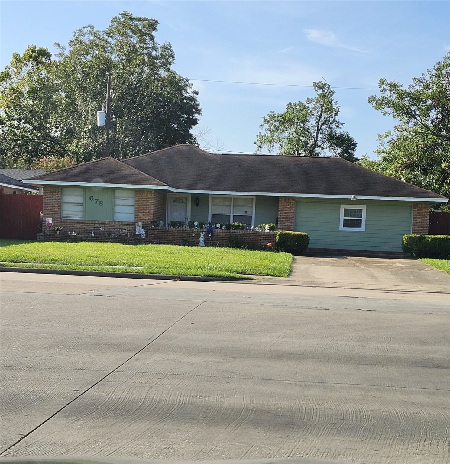 Real estate property located at 678 Edgebrook, Harris, Freeway Manor Sec 07, Houston, TX, US