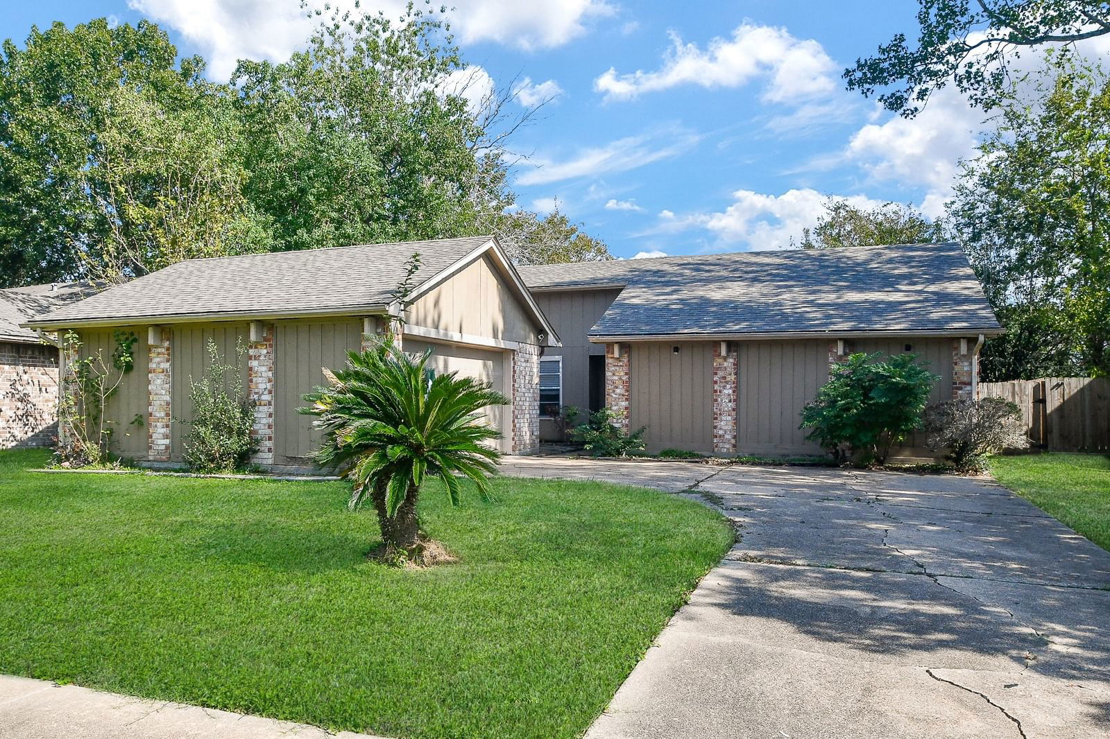 Real estate property located at 3731 Gamlin Bend, Harris, Forestview Sec 03, Houston, TX, US