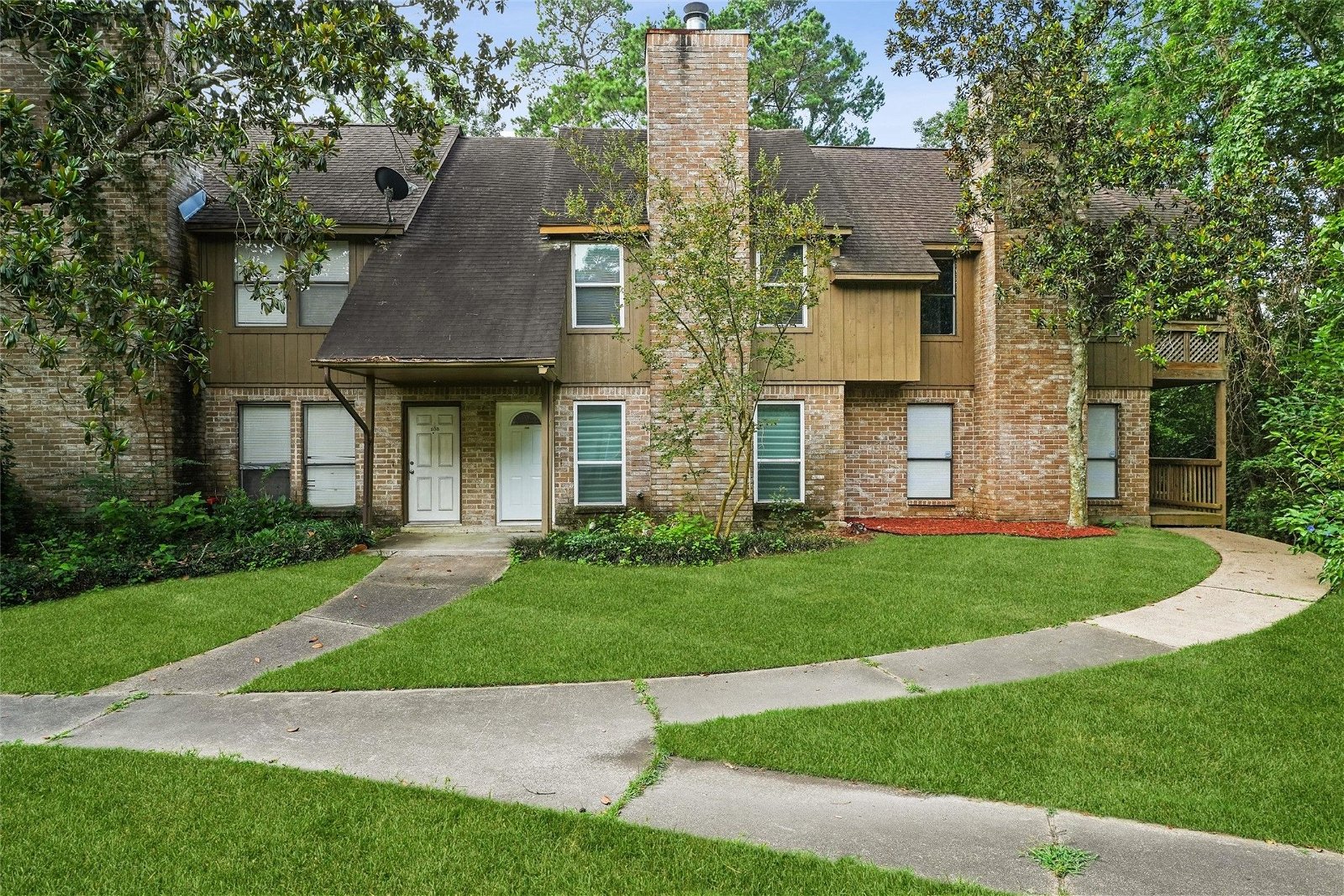 Real estate property located at 1011 Hamblen #102, Harris, Kingwood, TX, US