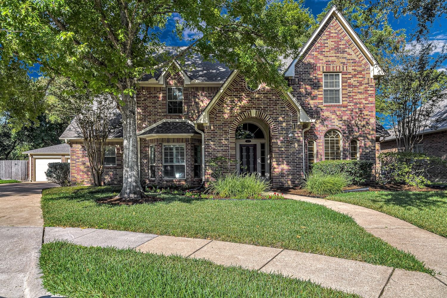 Real estate property located at 1907 Mistyvale, Fort Bend, Richmond, TX, US
