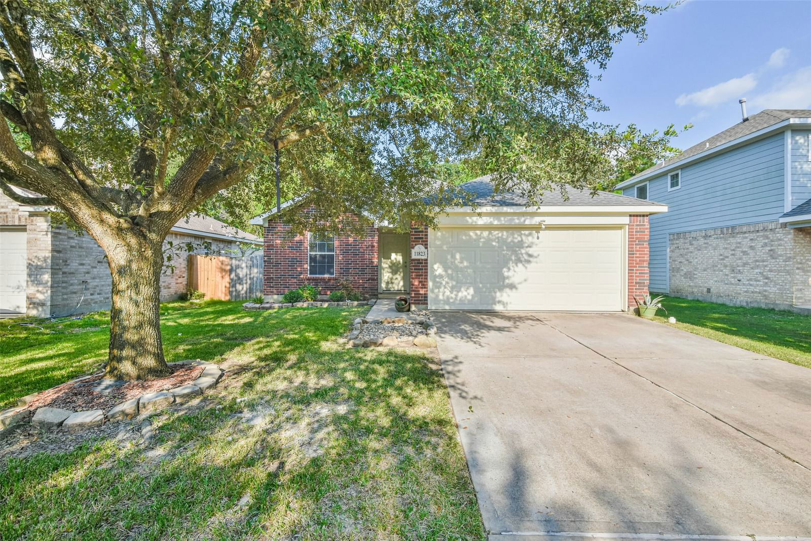 Real estate property located at 11823 Belle, Montgomery, Village Of Decker Oaks 02, Pinehurst, TX, US