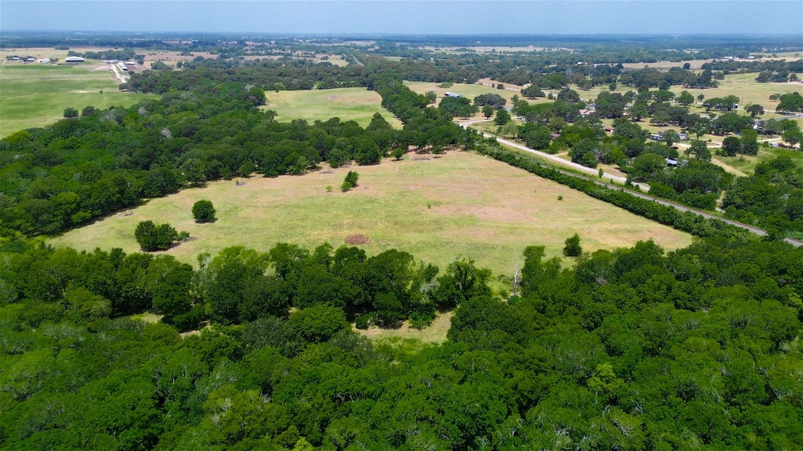 Real estate property located at 1601 Babylon, Fayette, ABS A038 CRIER K,61.46 ACRES,HSE, C/PORT, Schulenburg, TX, US