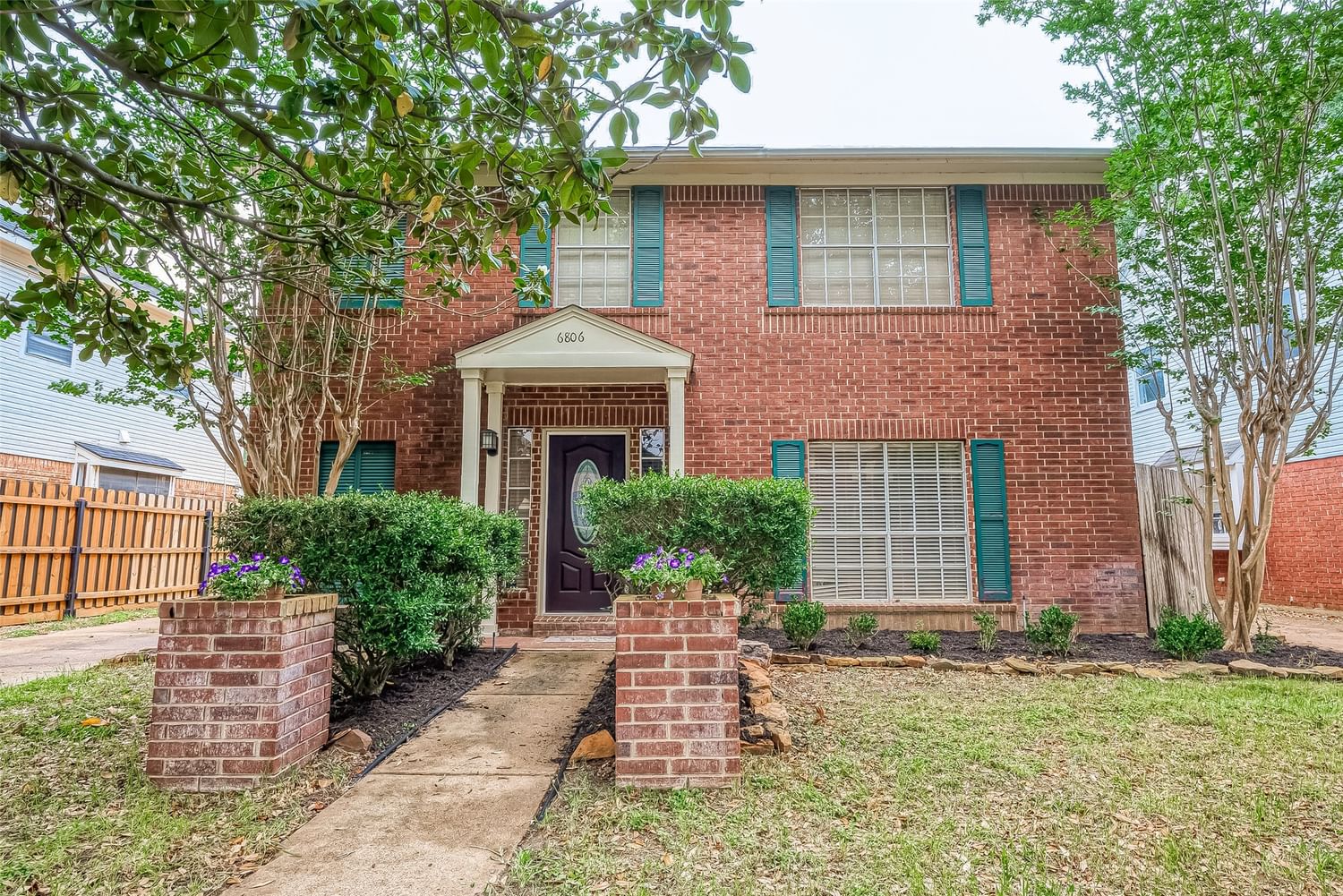 Real estate property located at 6806 Hertford Park, Harris, Hearthstone Place Sec 01, Houston, TX, US