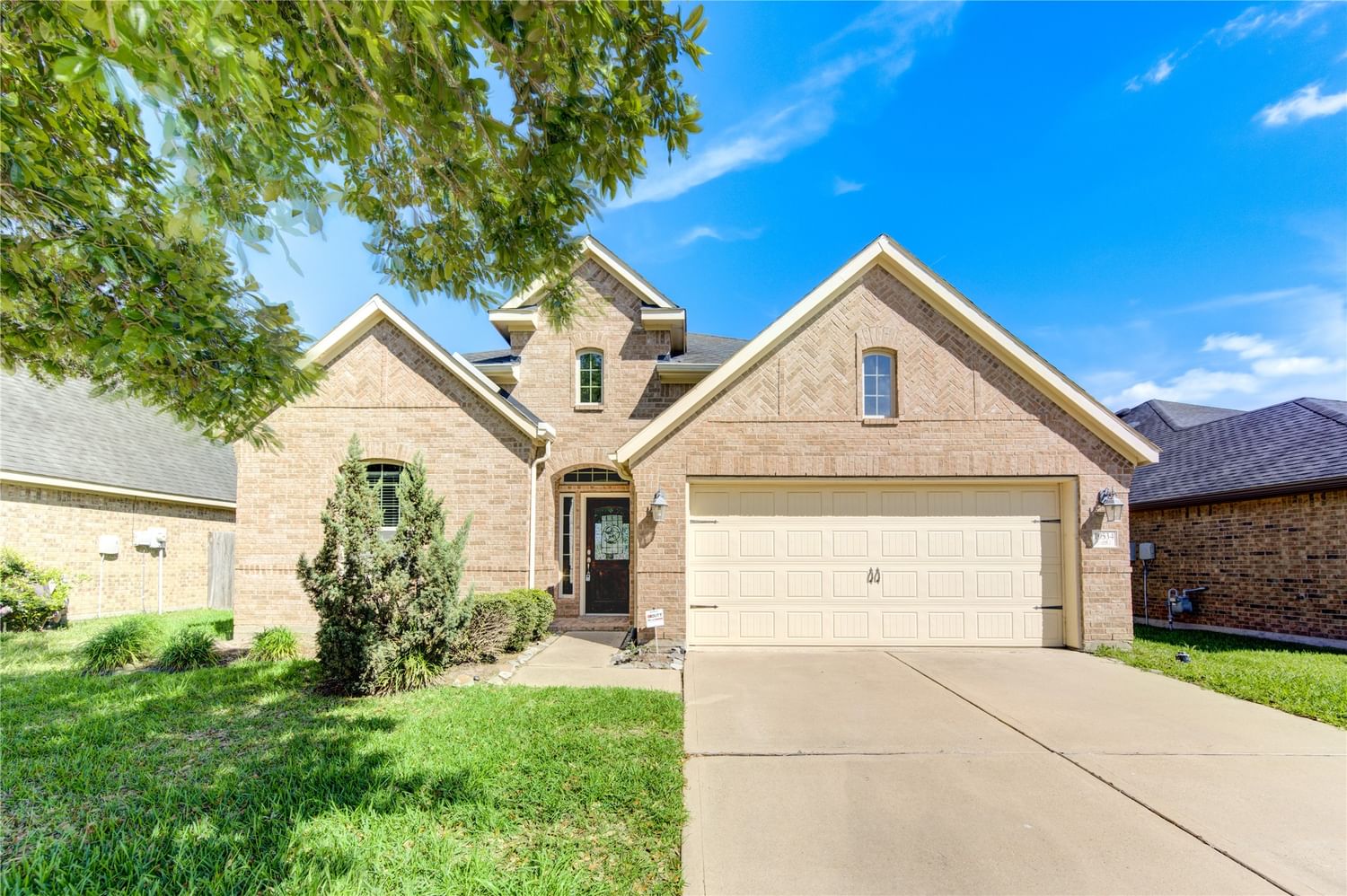 Real estate property located at 19534 Brighton Brook, Fort Bend, Grand Mission Sec 17, Richmond, TX, US