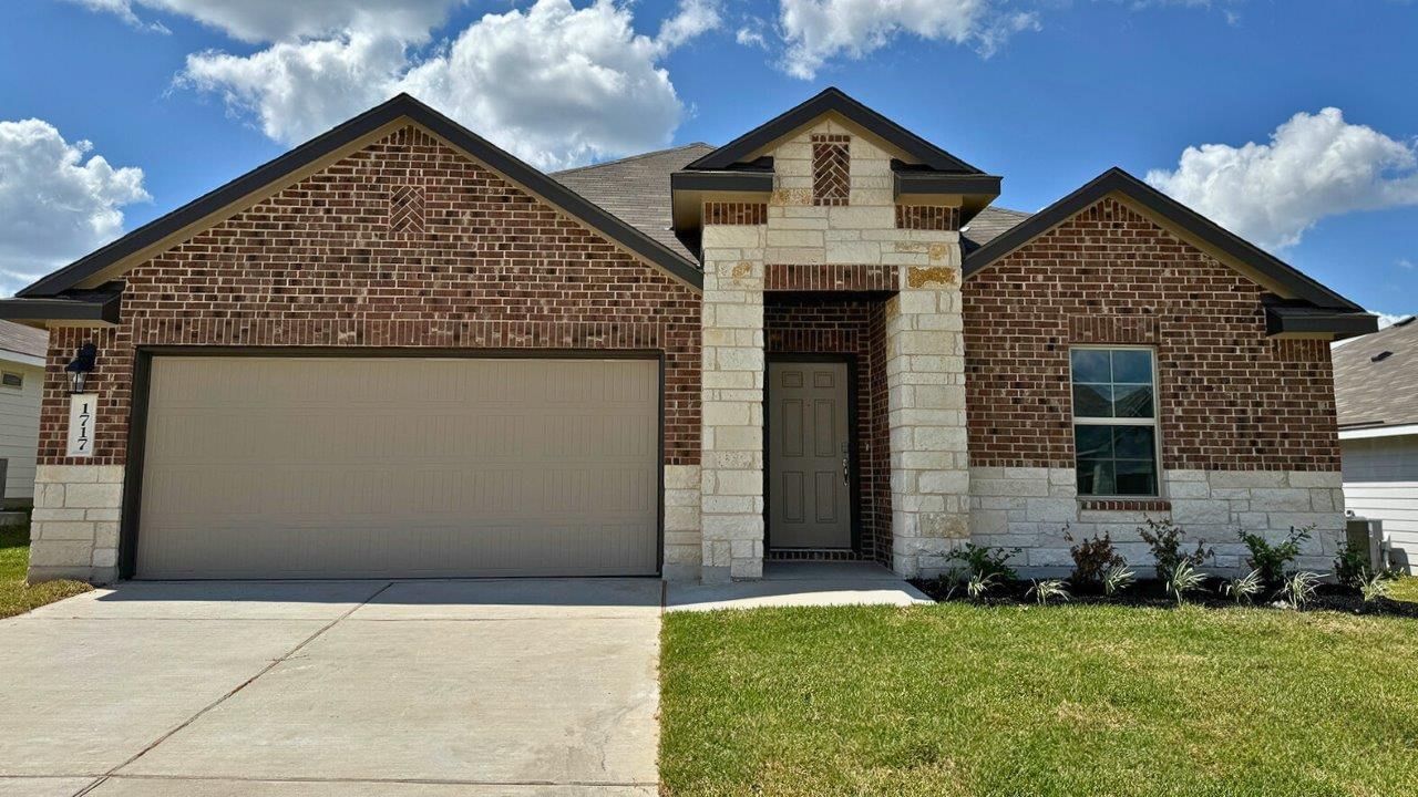 Real estate property located at 1717 Grimes, Brazos, Liberty Village, Brenham, TX, US