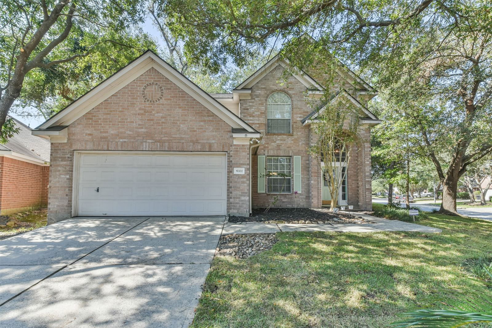 Real estate property located at 19302 Kristen Oaks, Harris, Kingwood Glen Sec 06, Humble, TX, US