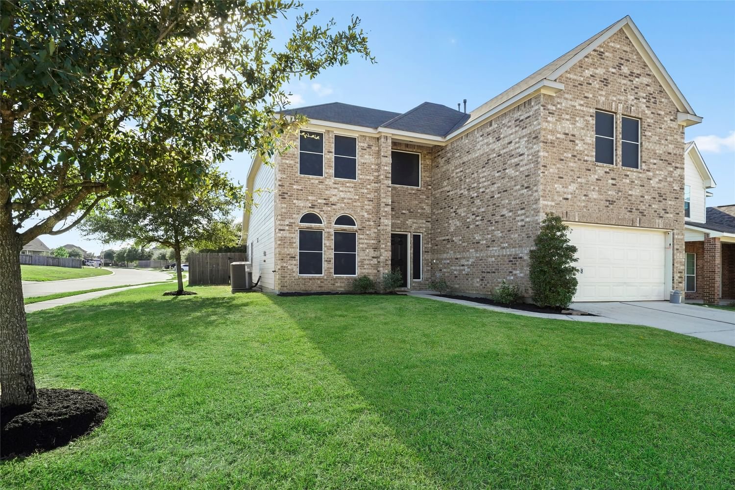 Real estate property located at 1120 Shadow Glenn, Montgomery, Briar Grove 02, Conroe, TX, US