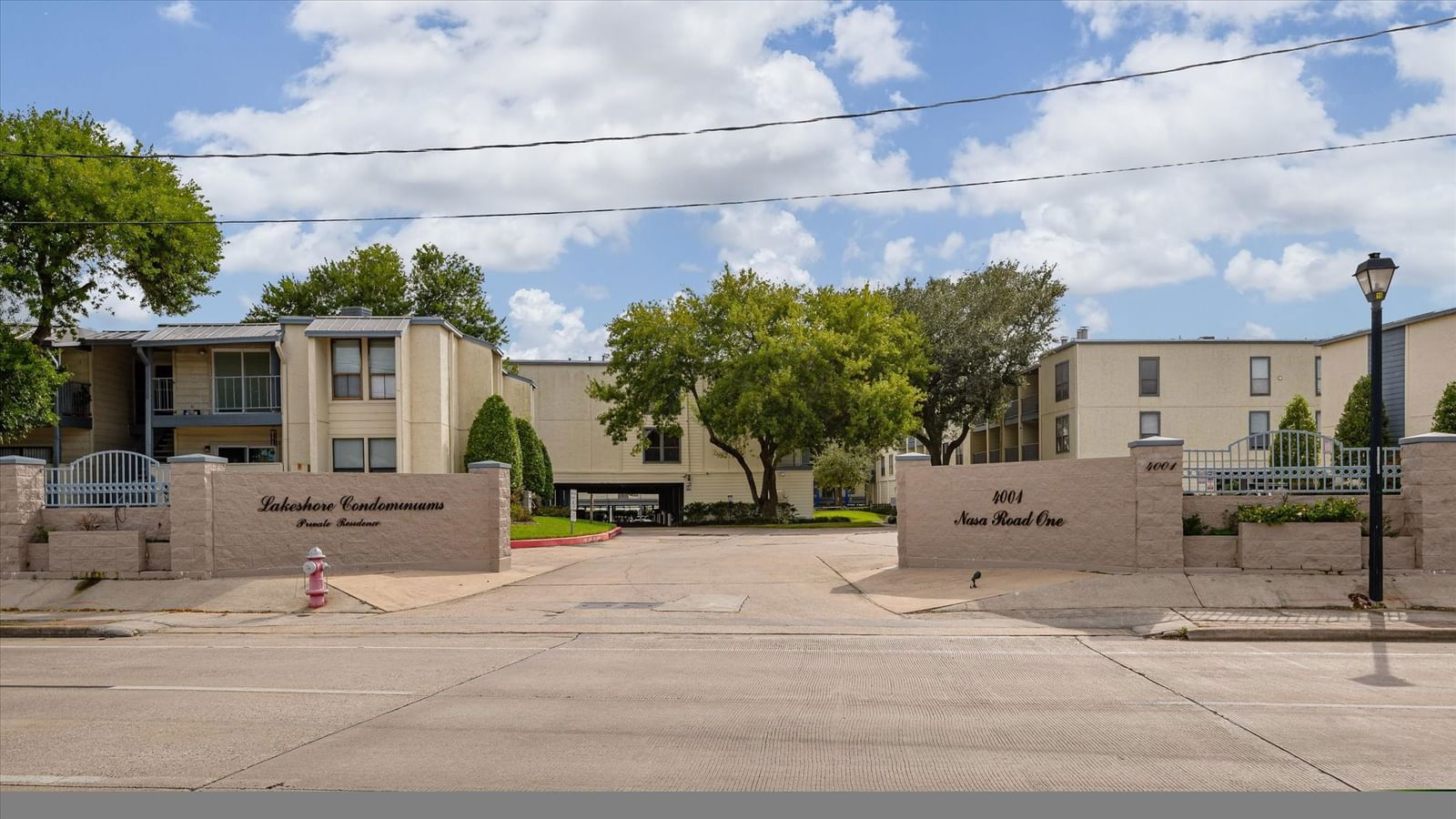 Real estate property located at 4001 Nasa #133, Harris, Lakeshore Condo, El Lago, TX, US