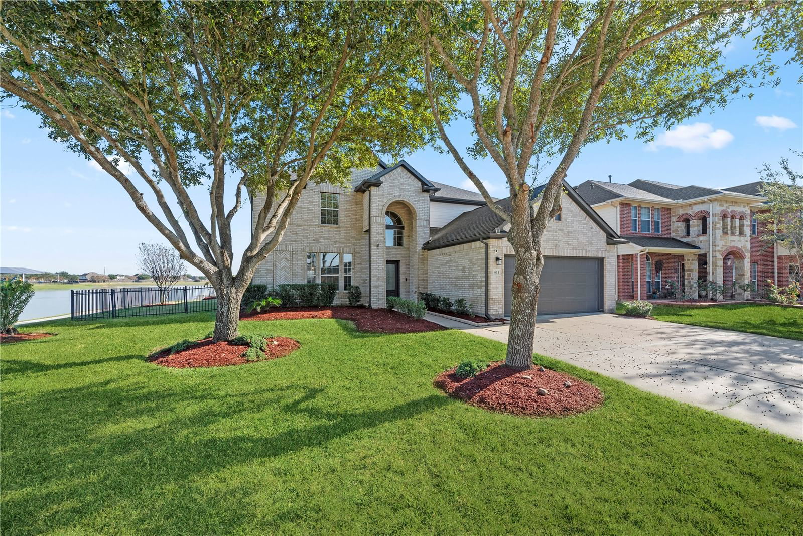 Real estate property located at 811 Aqua Vista, Fort Bend, Bonbrook Plantation South Sec 1, Rosenberg, TX, US