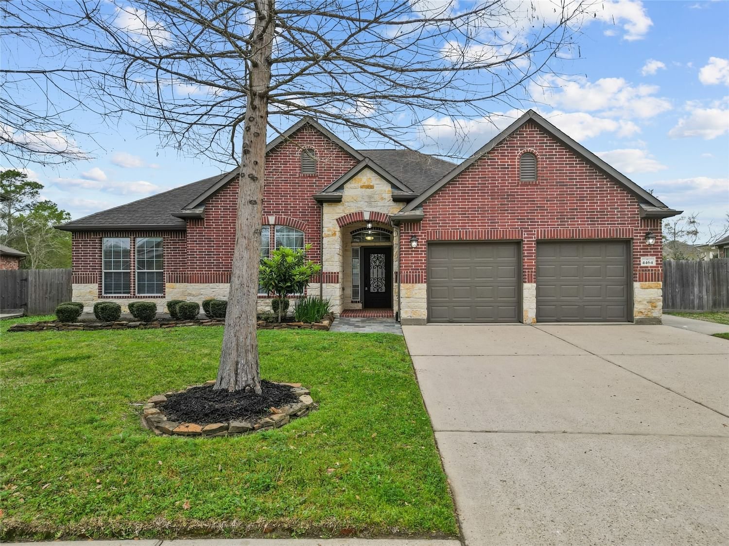 Real estate property located at 4464 Chestnut, Harris, Autumn Lakes Sec 01, Friendswood, TX, US