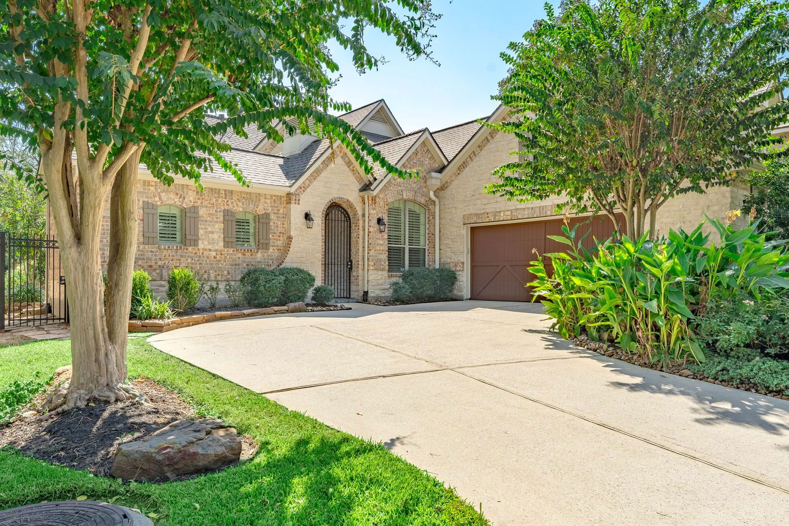 Real estate property located at 7 Columbia Crest, Montgomery, The Woodlands Sterling Ridge, The Woodlands, TX, US