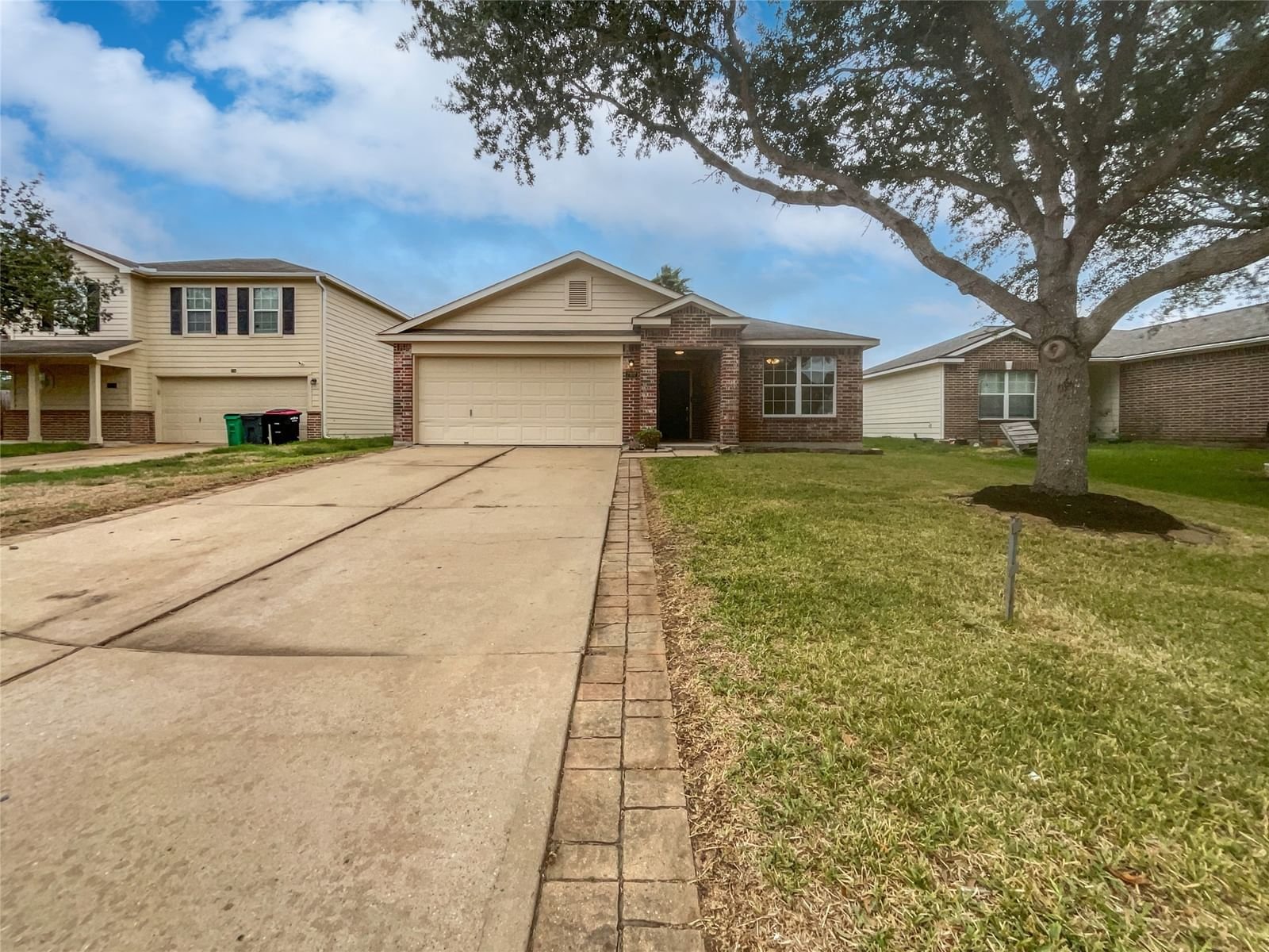 Real estate property located at 7107 Northchase, Fort Bend, Sunrise Meadow Sec 1, Richmond, TX, US