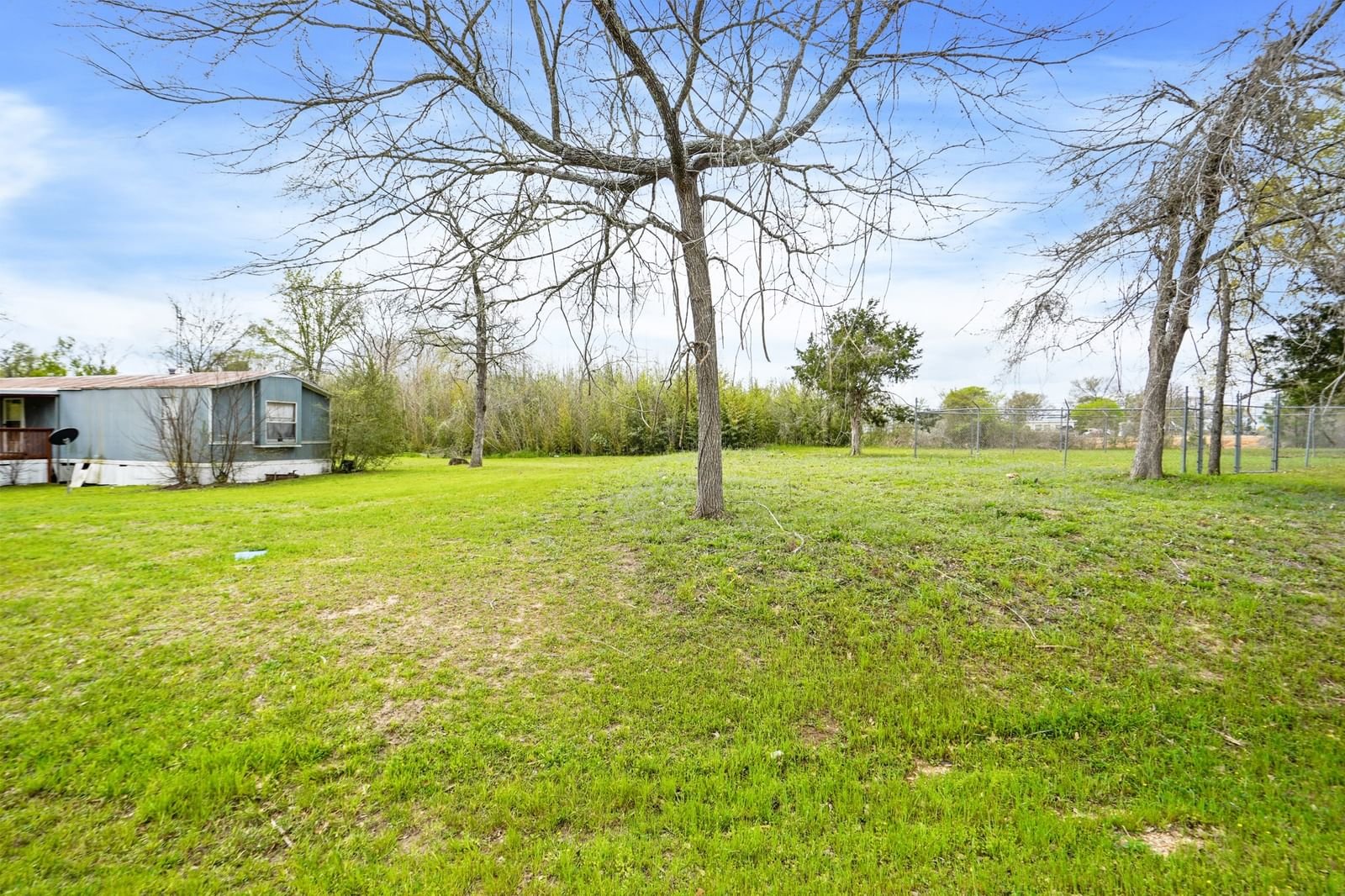 Real estate property located at 38769 Woodland Lakes, Waller, Woodland Lakes, Hempstead, TX, US