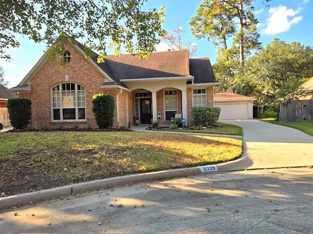 Real estate property located at 5219 Applevale, Harris, Mills Branch Village, Houston, TX, US