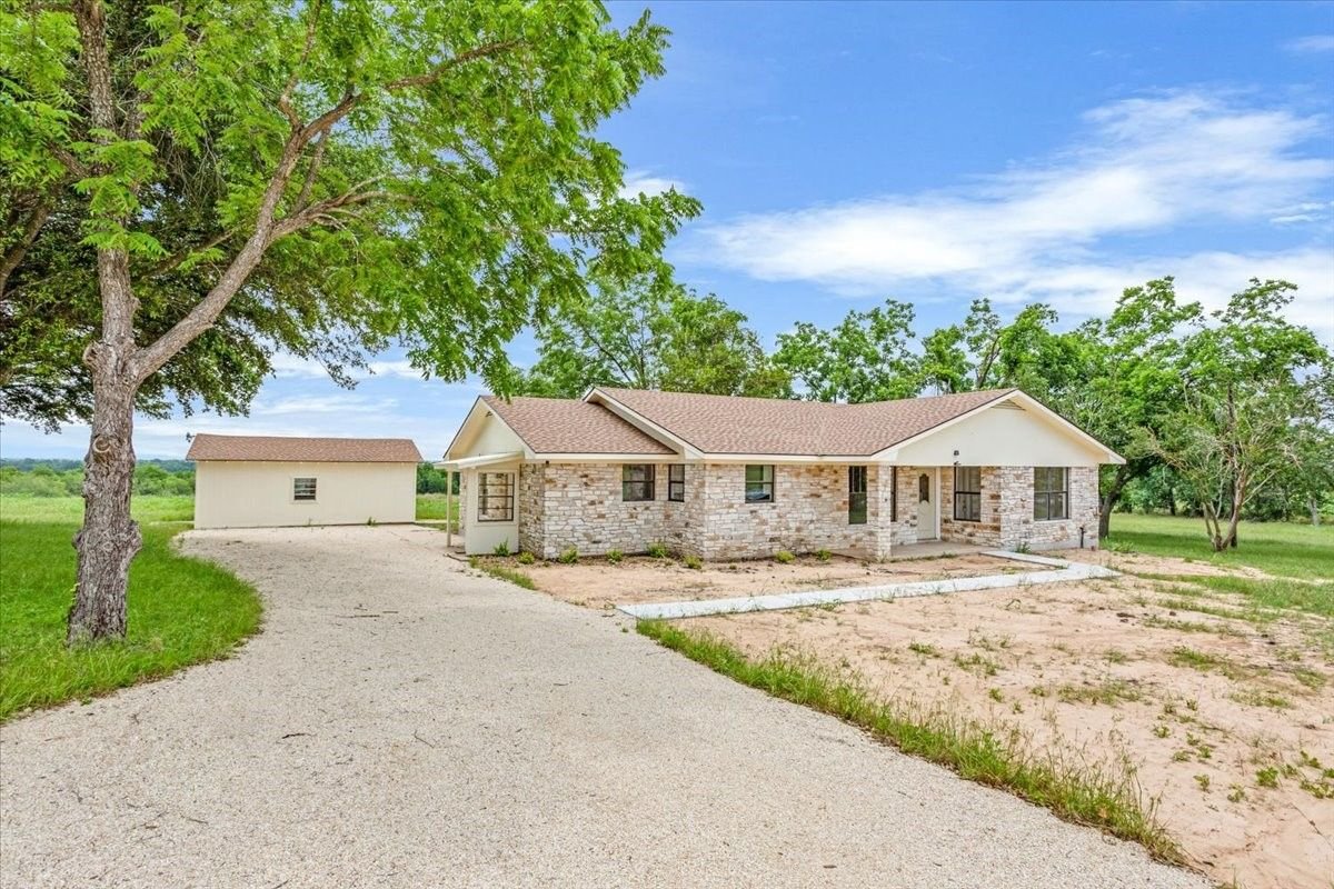 Real estate property located at 3051B County Road 436, Williamson, Thrall, TX, US