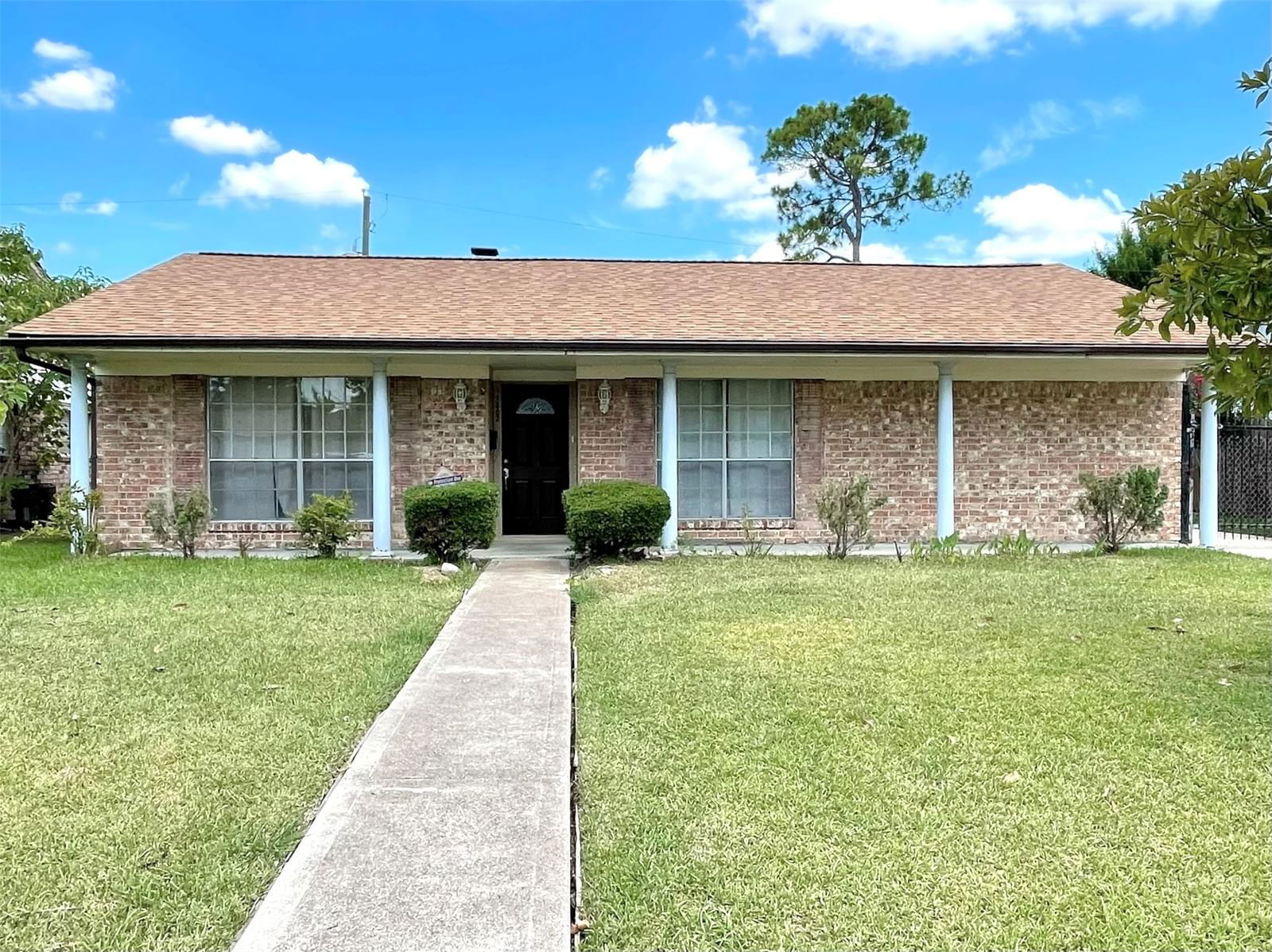 Real estate property located at 11802 Roos, Harris, Bellaire West Sec 01, Houston, TX, US