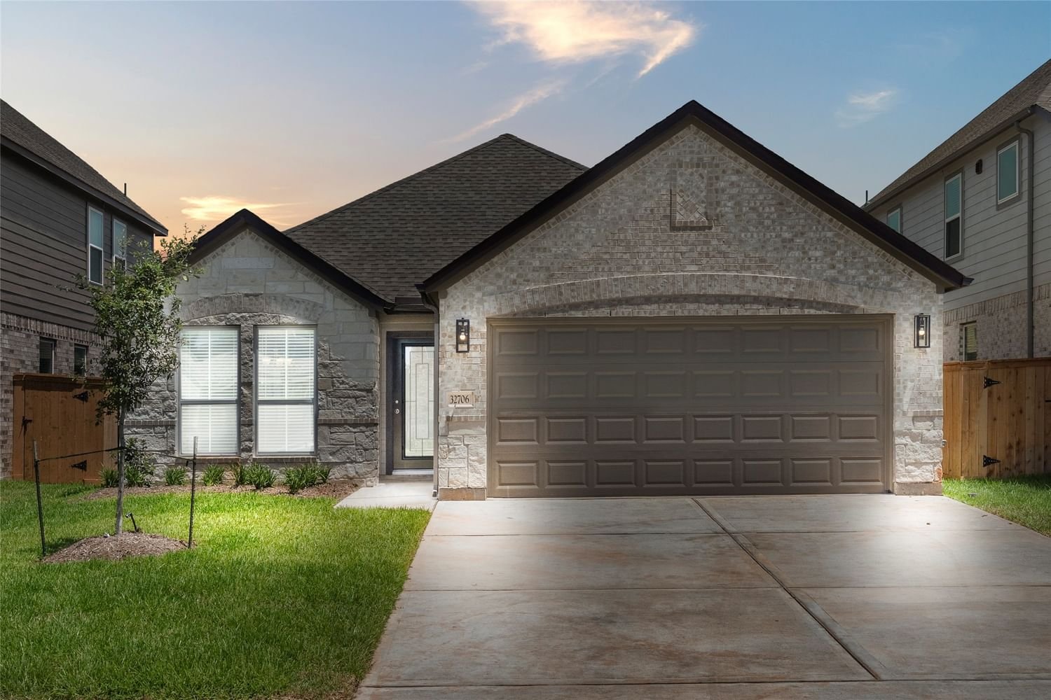 Real estate property located at 32706 Dew Crest, Fort Bend, Fulshear, TX, US